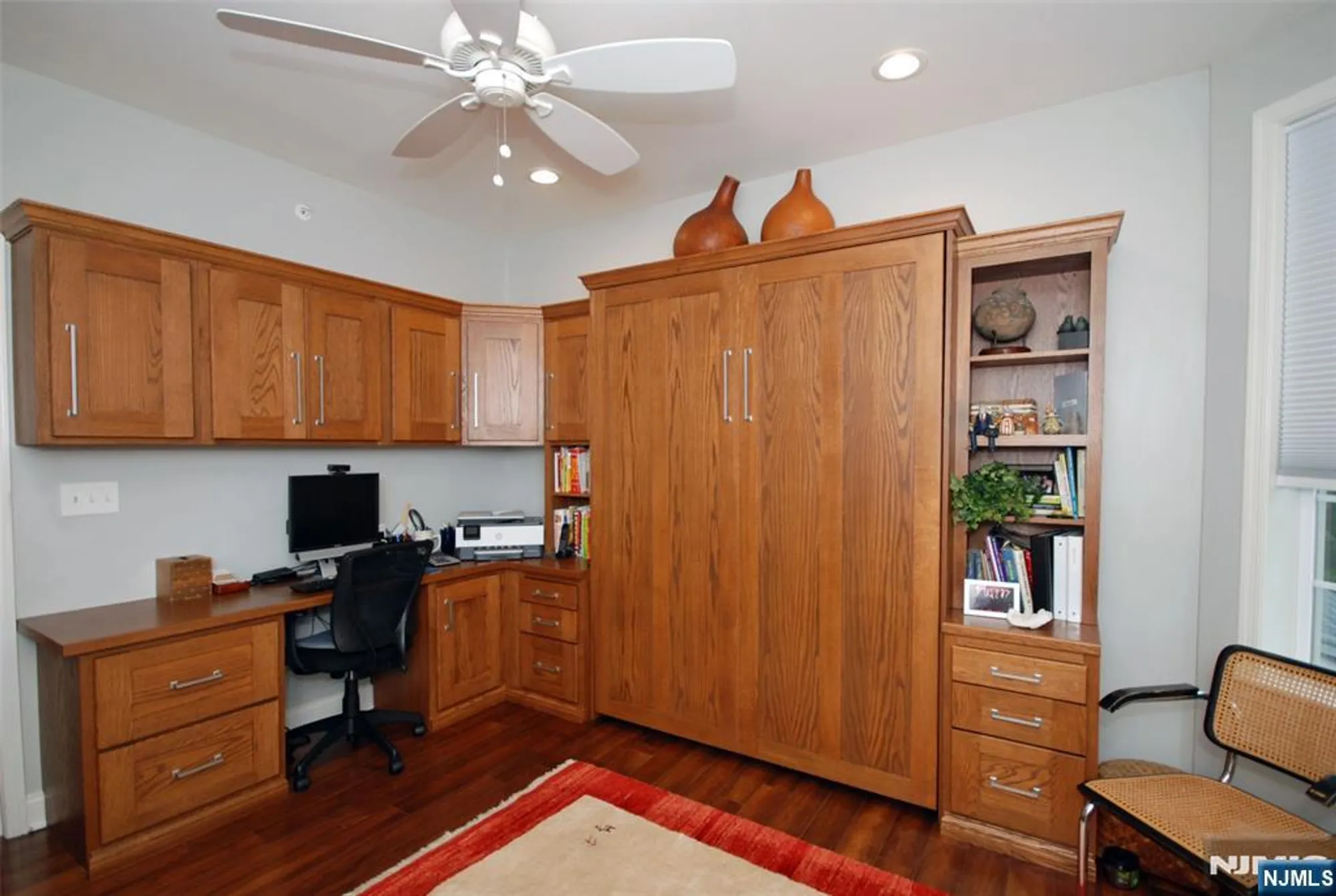 Property Slideshow image 17 of 39 | 5 granite rd unit d2, Woodland Park, NJ, 07424