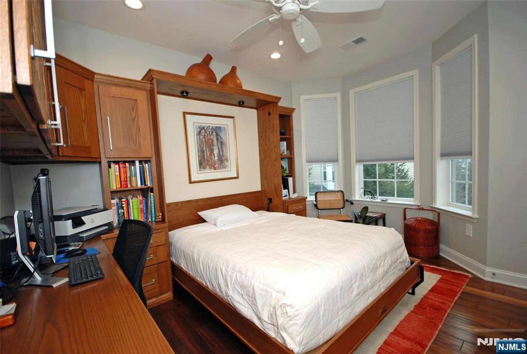 Property Slideshow image 18 of 39 | 5 granite rd unit d2, Woodland Park, NJ, 07424