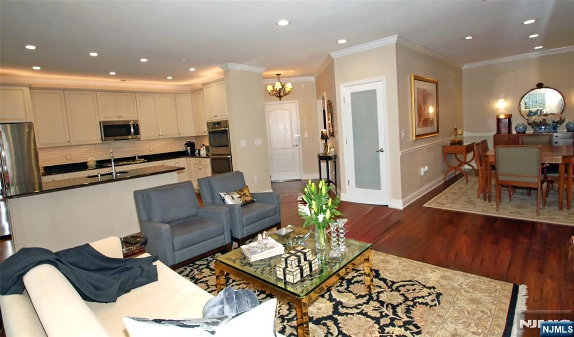 Property Slideshow image 4 of 39 | 5 granite rd unit d2, Woodland Park, NJ, 07424