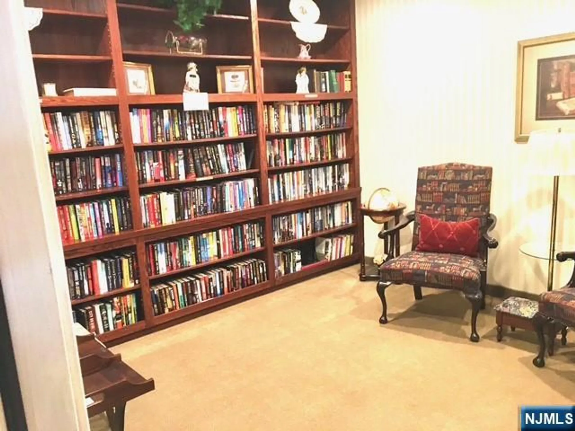 Property Slideshow image 9 of 11 | 4 richmond rd 112, West Milford, NJ, 07480