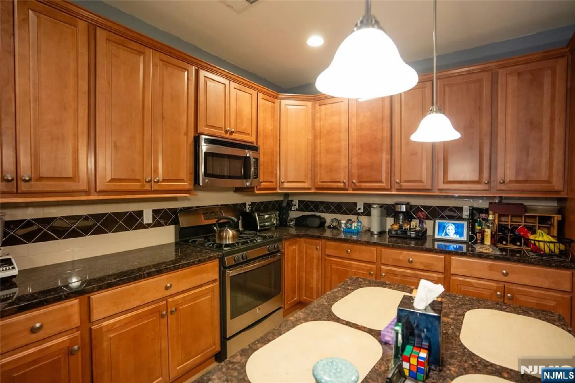 Property Slideshow image 13 of 33 | 1110 wickham ter # 1110, Clifton, NJ, 07013