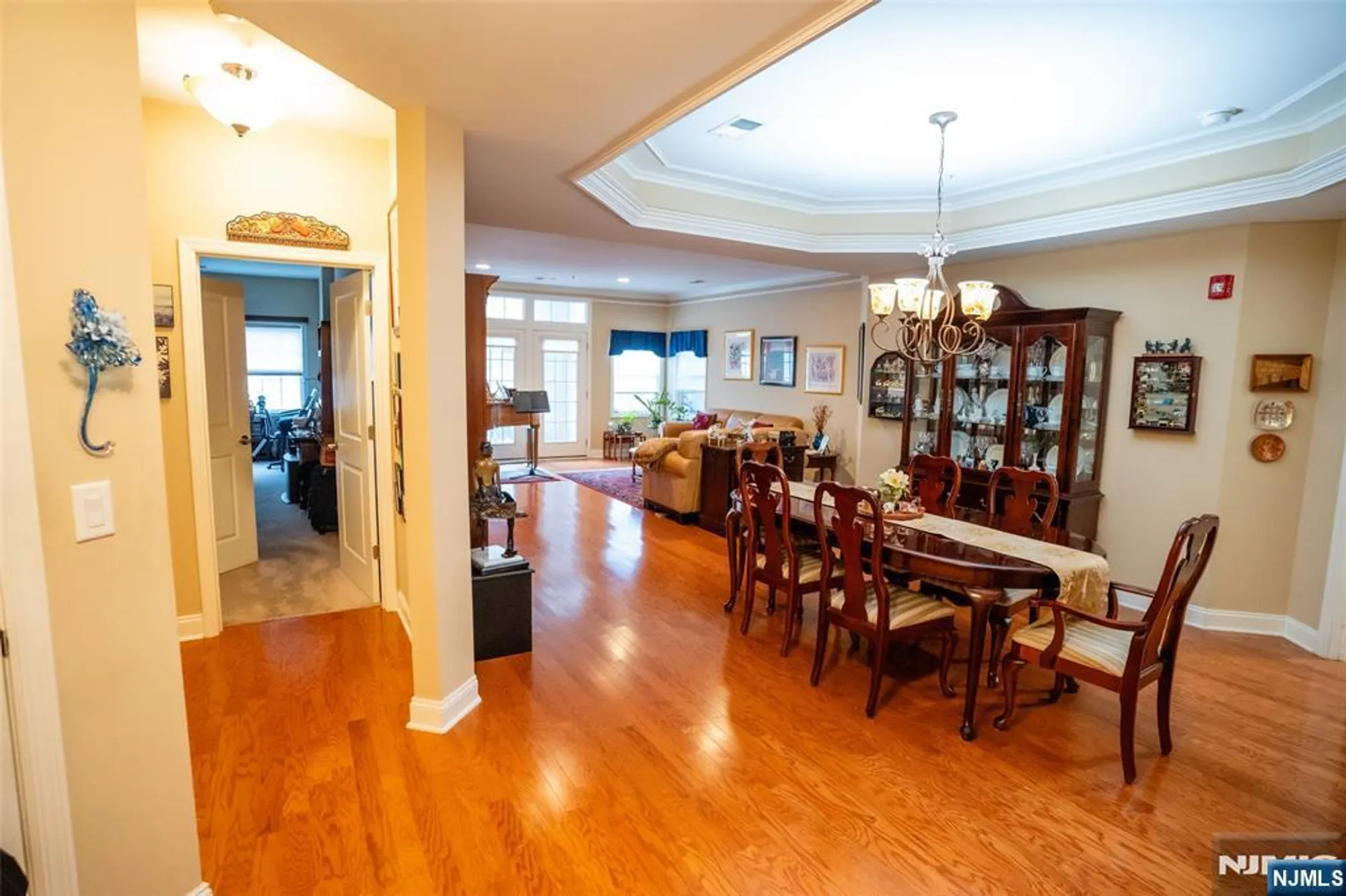 Property Slideshow image 9 of 33 | 1110 wickham ter # 1110, Clifton, NJ, 07013