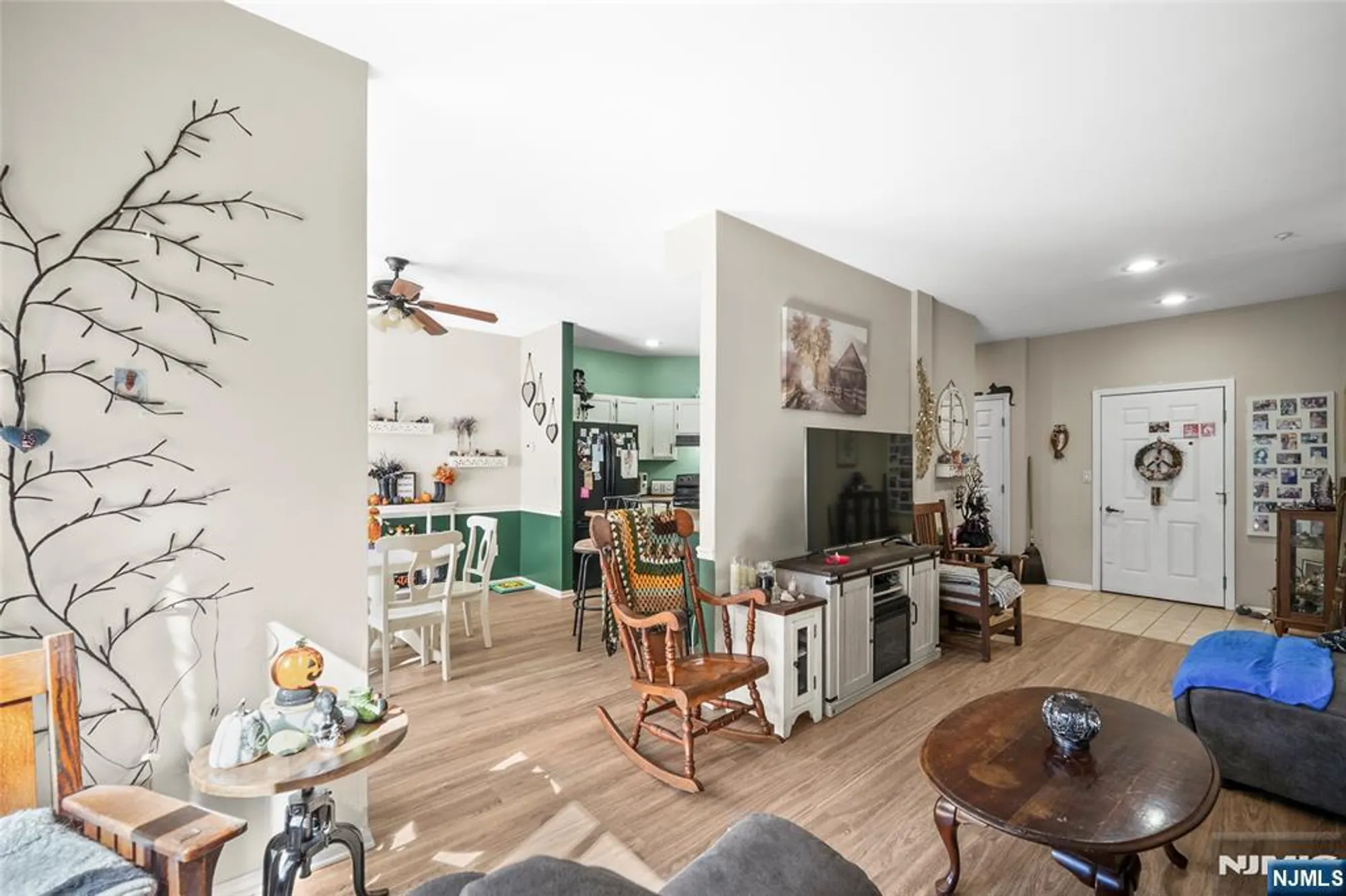 Property Slideshow image 5 of 18 | 6110 richmond rd, West Milford, NJ, 07480