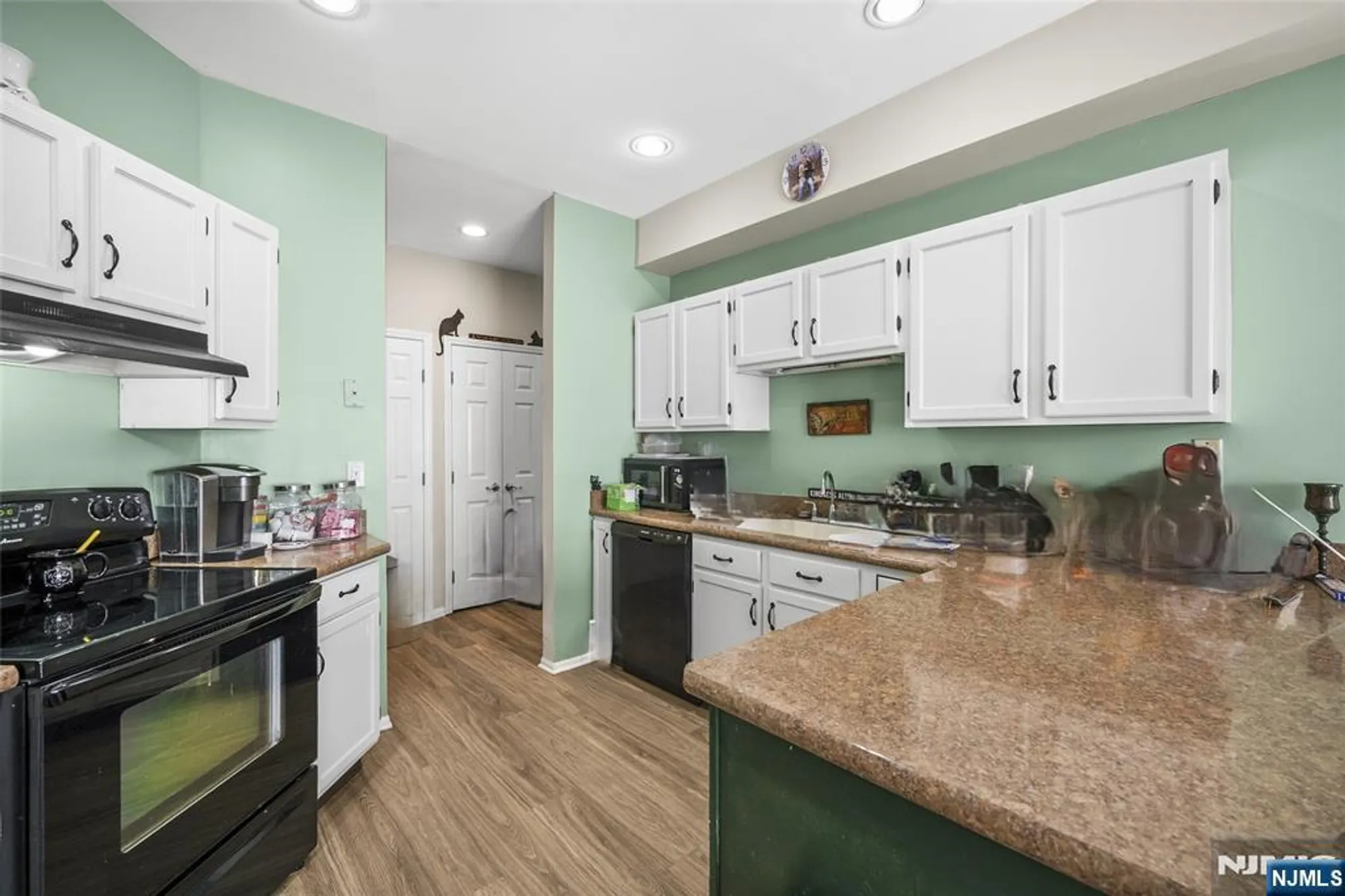 Property Slideshow image 8 of 18 | 6110 richmond rd, West Milford, NJ, 07480