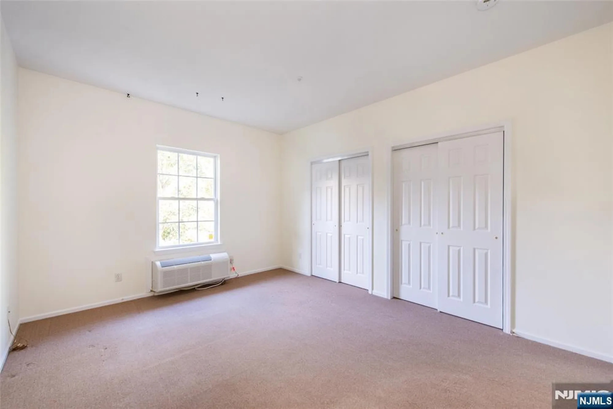 Property Slideshow image 20 of 29 | 7311 richmond rd # 311, West Milford, NJ, 07480