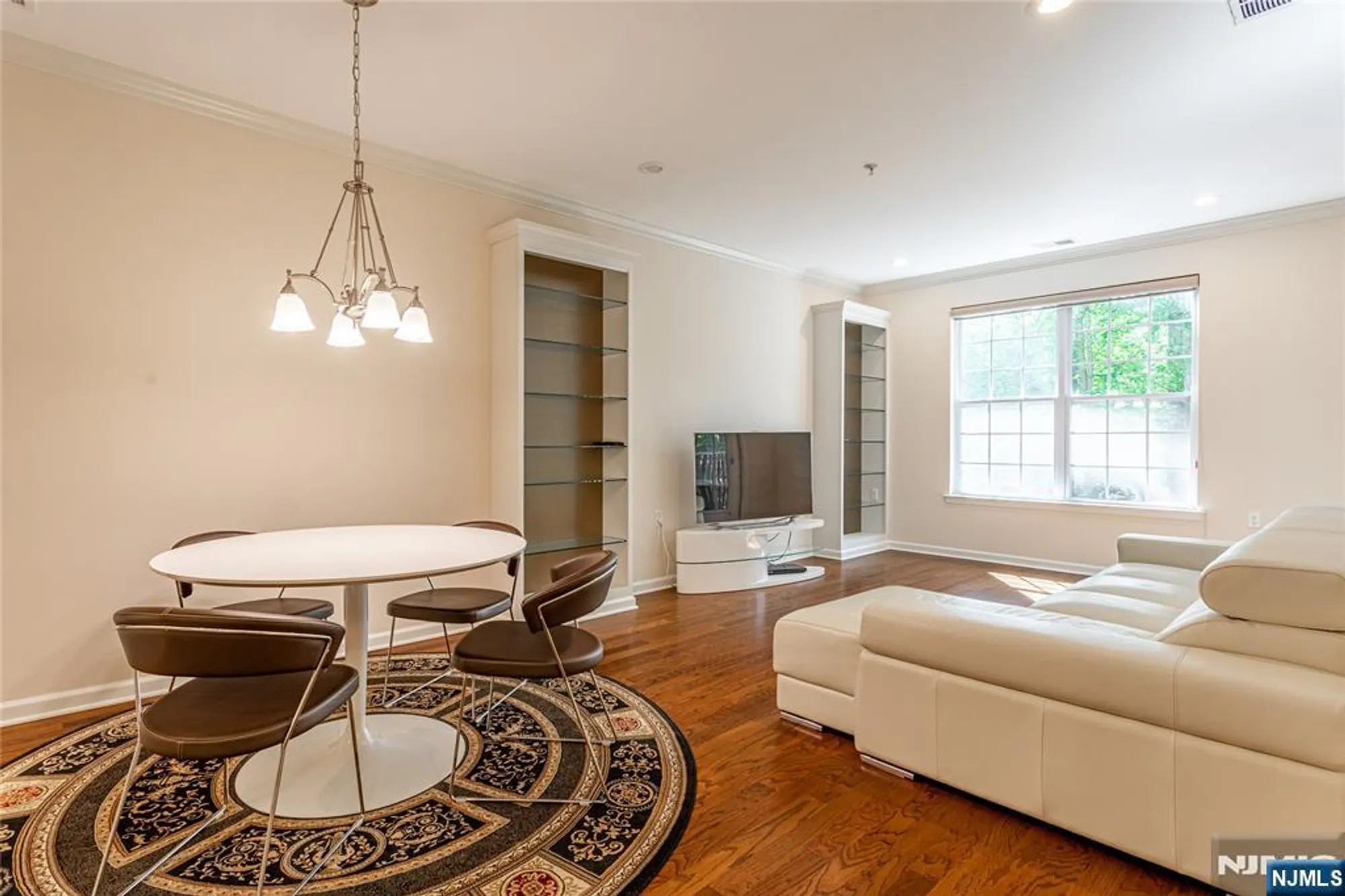 Property Slideshow image 15 of 38 | 40 azalea dr 3517, Old Bridge, NJ, 08857