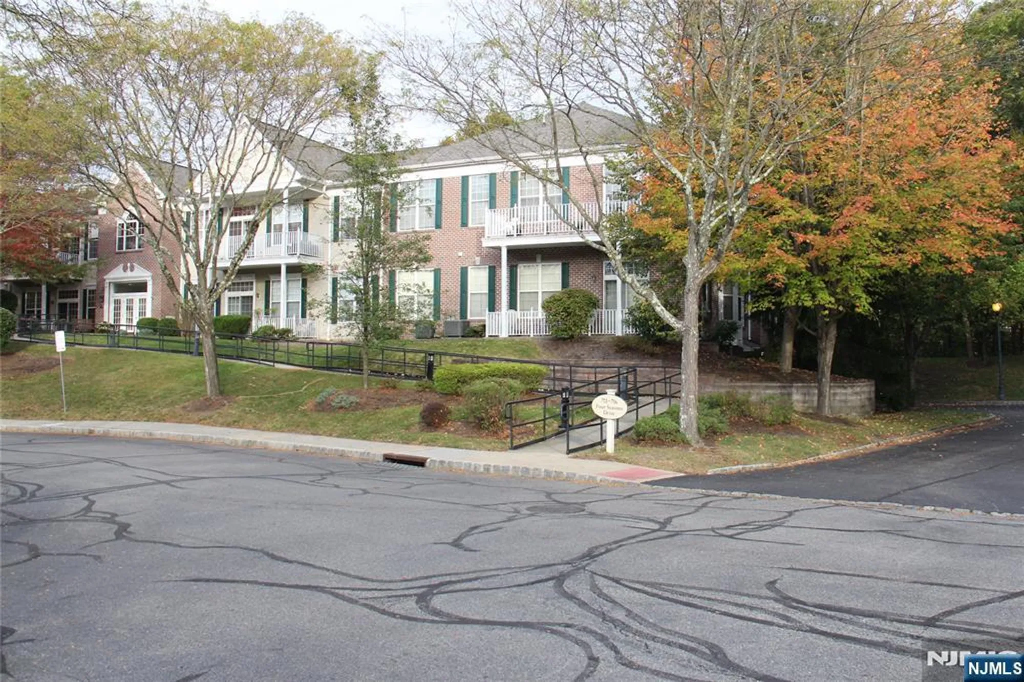 Property Slideshow image 1 of 40 | 705 four seasons dr, Wayne, NJ, 07470