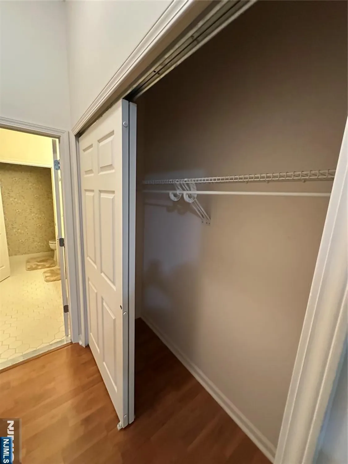 Property Slideshow image 19 of 40 | 705 four seasons dr, Wayne, NJ, 07470