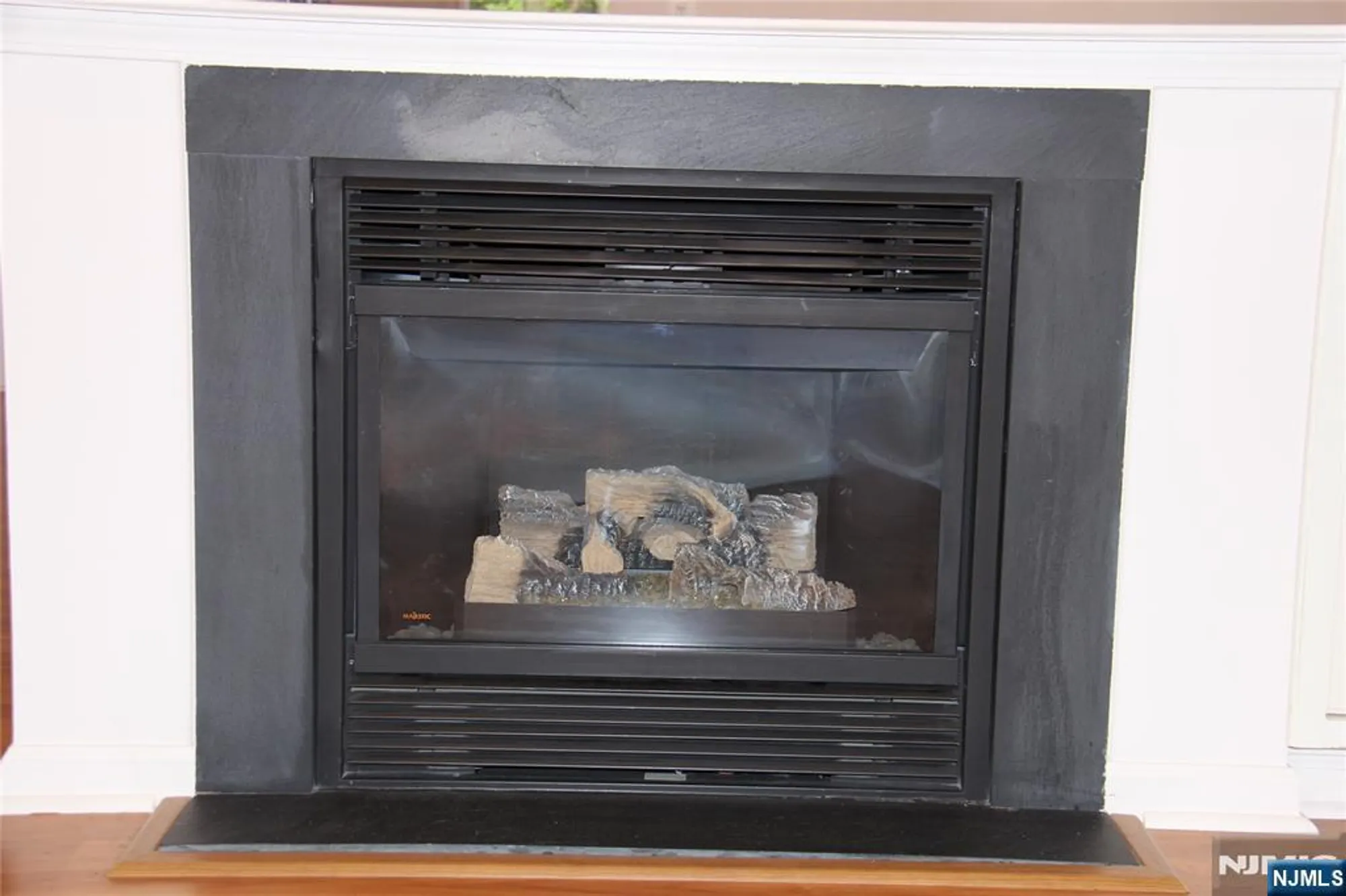 Property Slideshow image 9 of 40 | 705 four seasons dr, Wayne, NJ, 07470