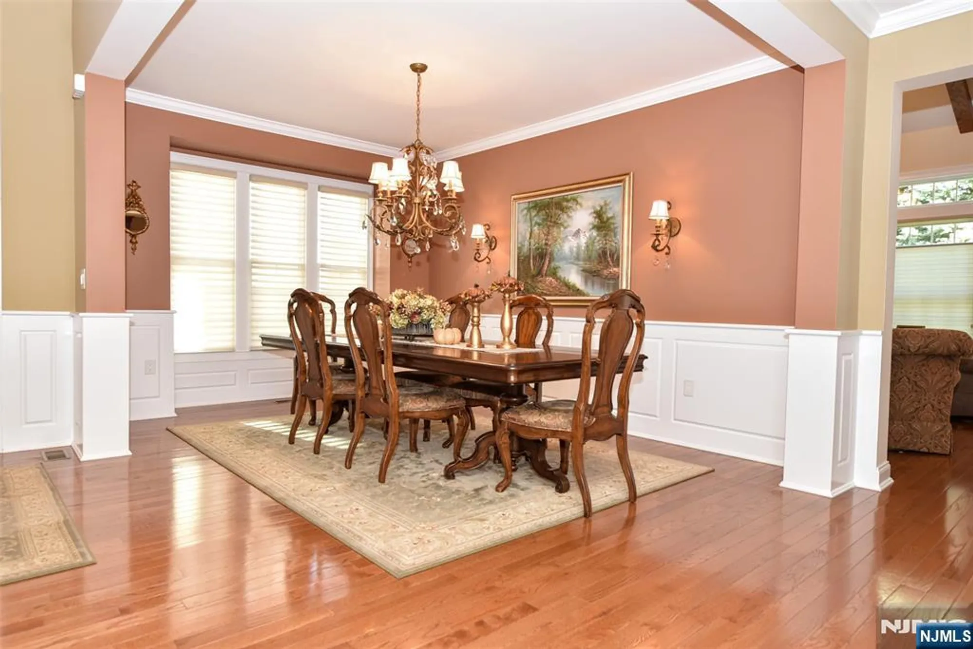 Property Slideshow image 9 of 38 | 45 windsor ln, Ramsey, NJ, 07446