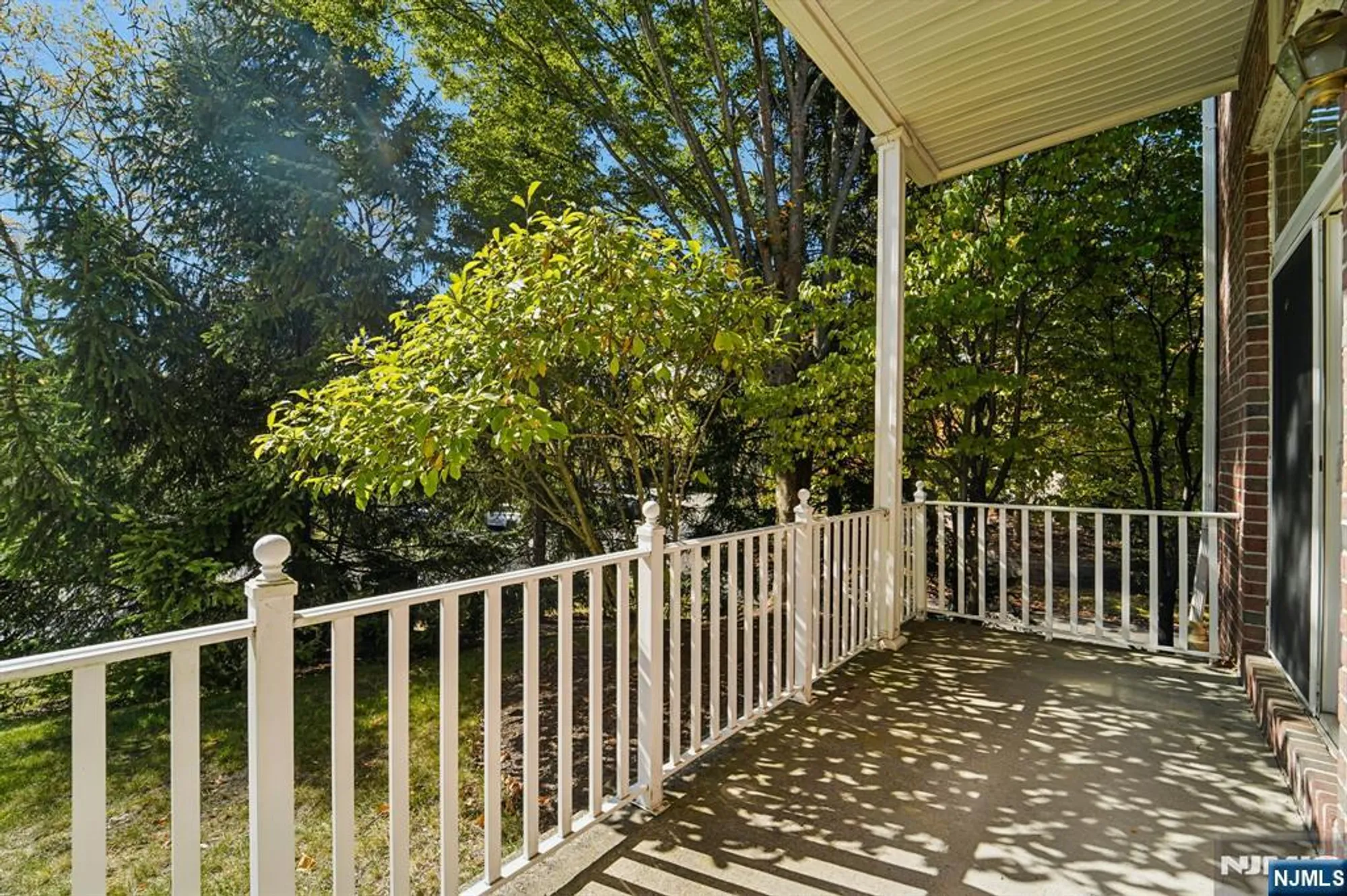 Property Slideshow image 25 of 38 | 801 four seasons dr, Wayne, NJ, 07470