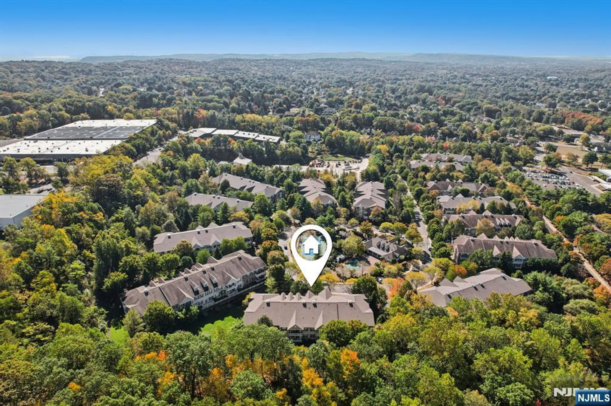 Property Slideshow image 33 of 38 | 801 four seasons dr, Wayne, NJ, 07470