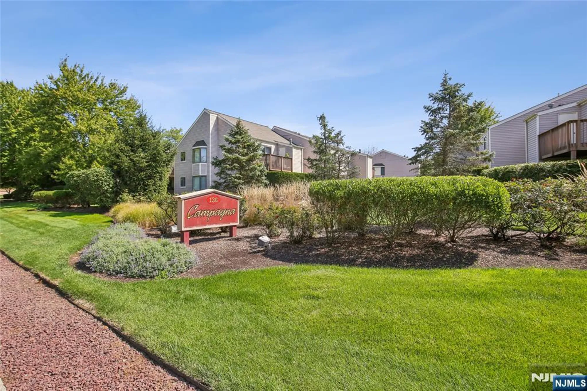 Property Slideshow image 2 of 27 | 136 changebridge rd b8, Montville, NJ, 07045