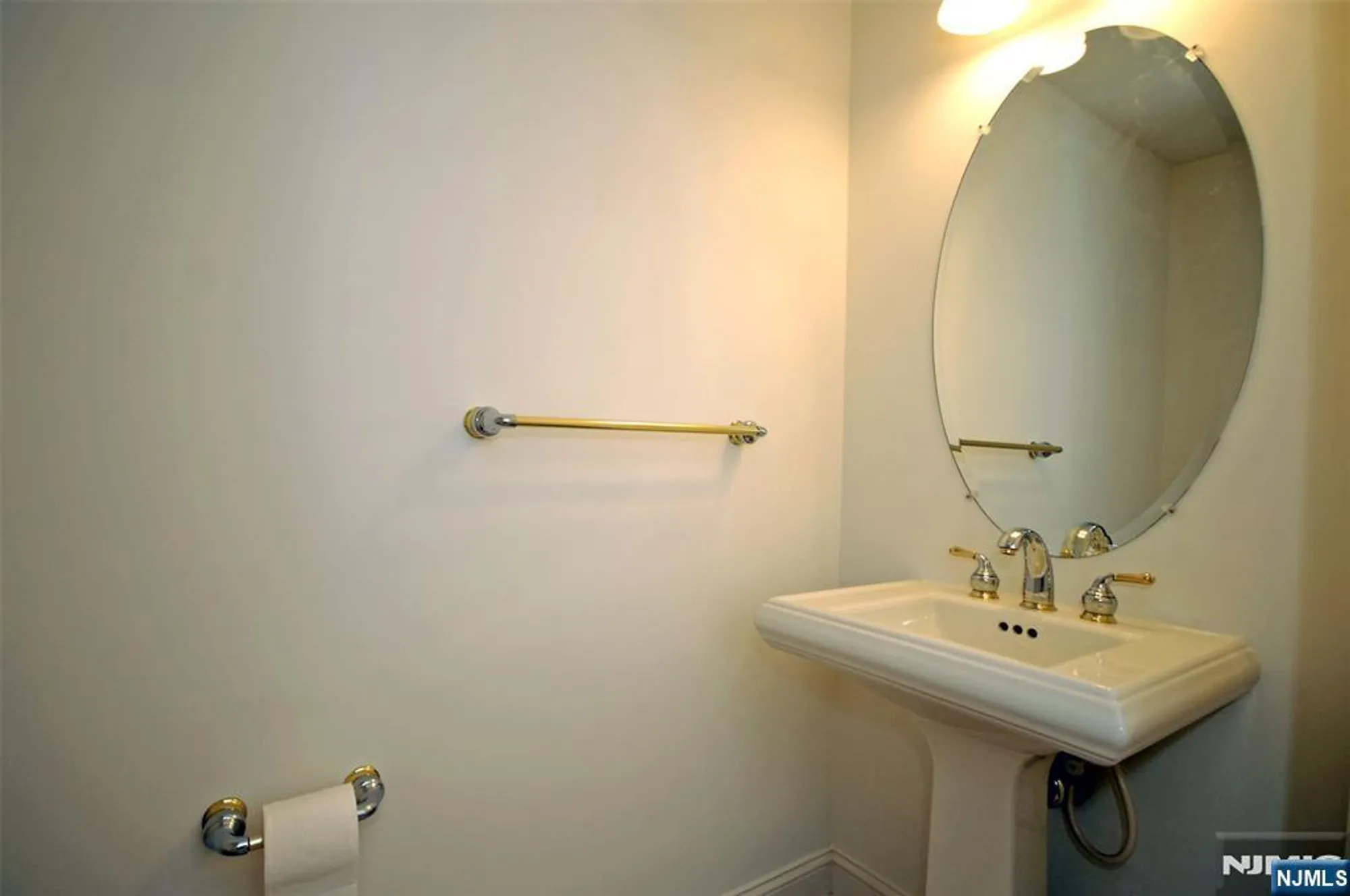 Property Slideshow image 12 of 40 | 23 coppa rd, Woodland Park, NJ, 07424