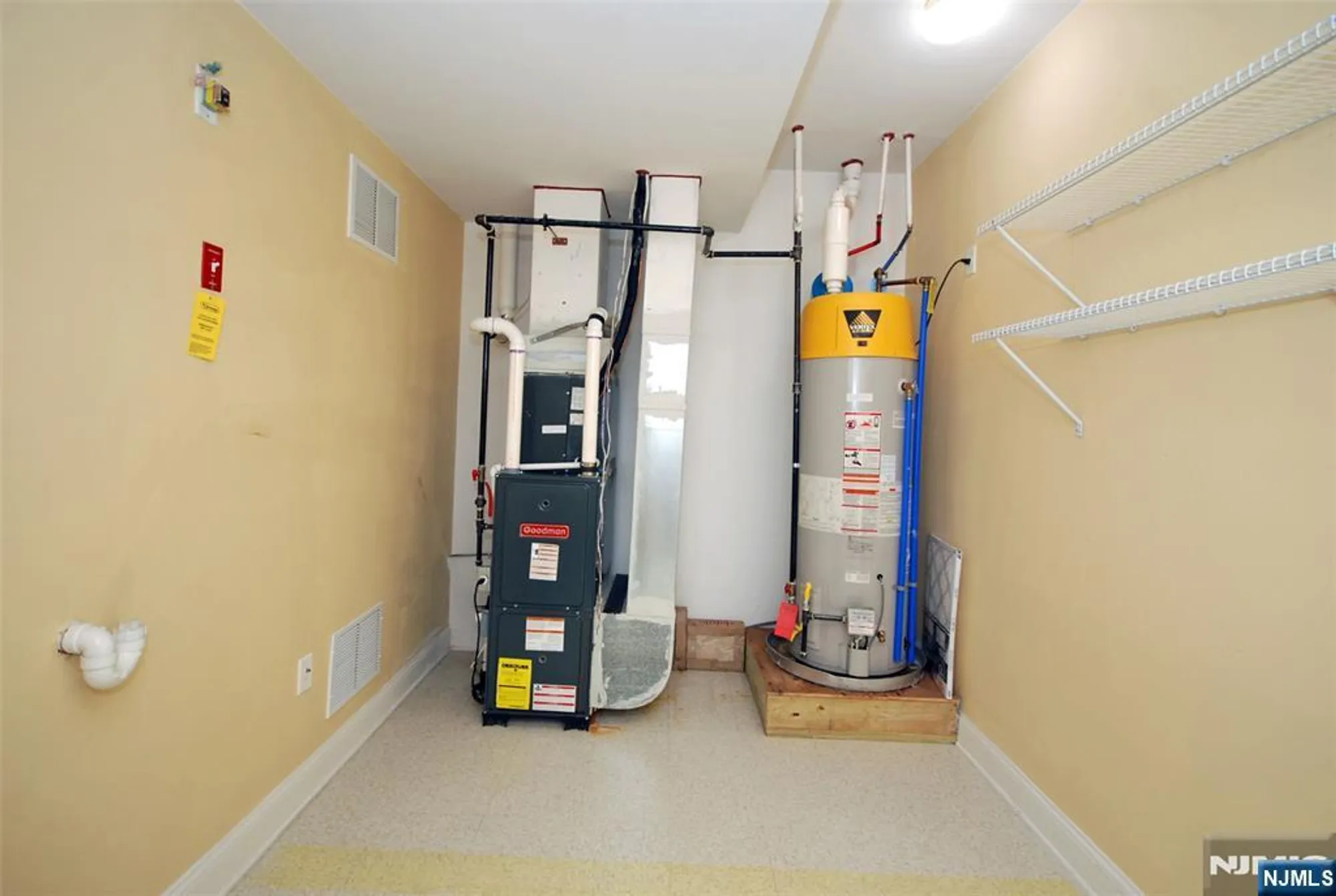 Property Slideshow image 14 of 40 | 23 coppa rd, Woodland Park, NJ, 07424