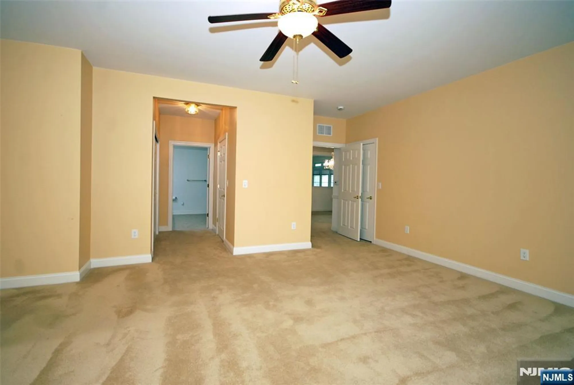 Property Slideshow image 15 of 40 | 23 coppa rd, Woodland Park, NJ, 07424