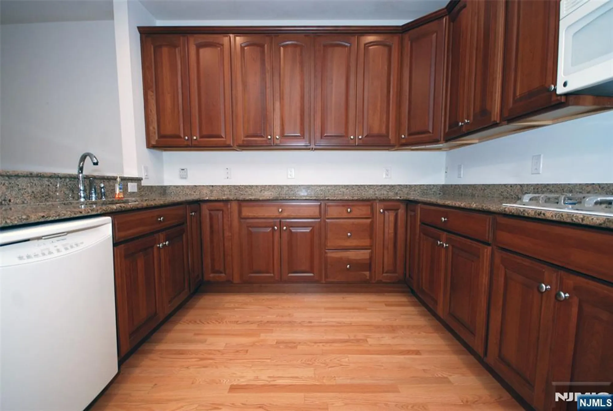 Property Slideshow image 10 of 40 | 23 coppa rd, Woodland Park, NJ, 07424