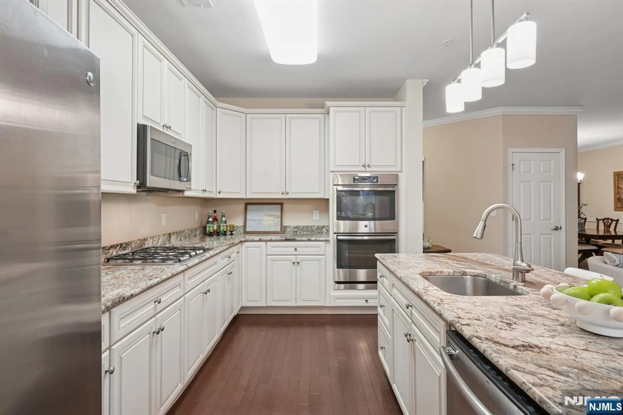 Property Slideshow image 10 of 45 | 6 pebble rd unit d1, Woodland Park, NJ, 07424