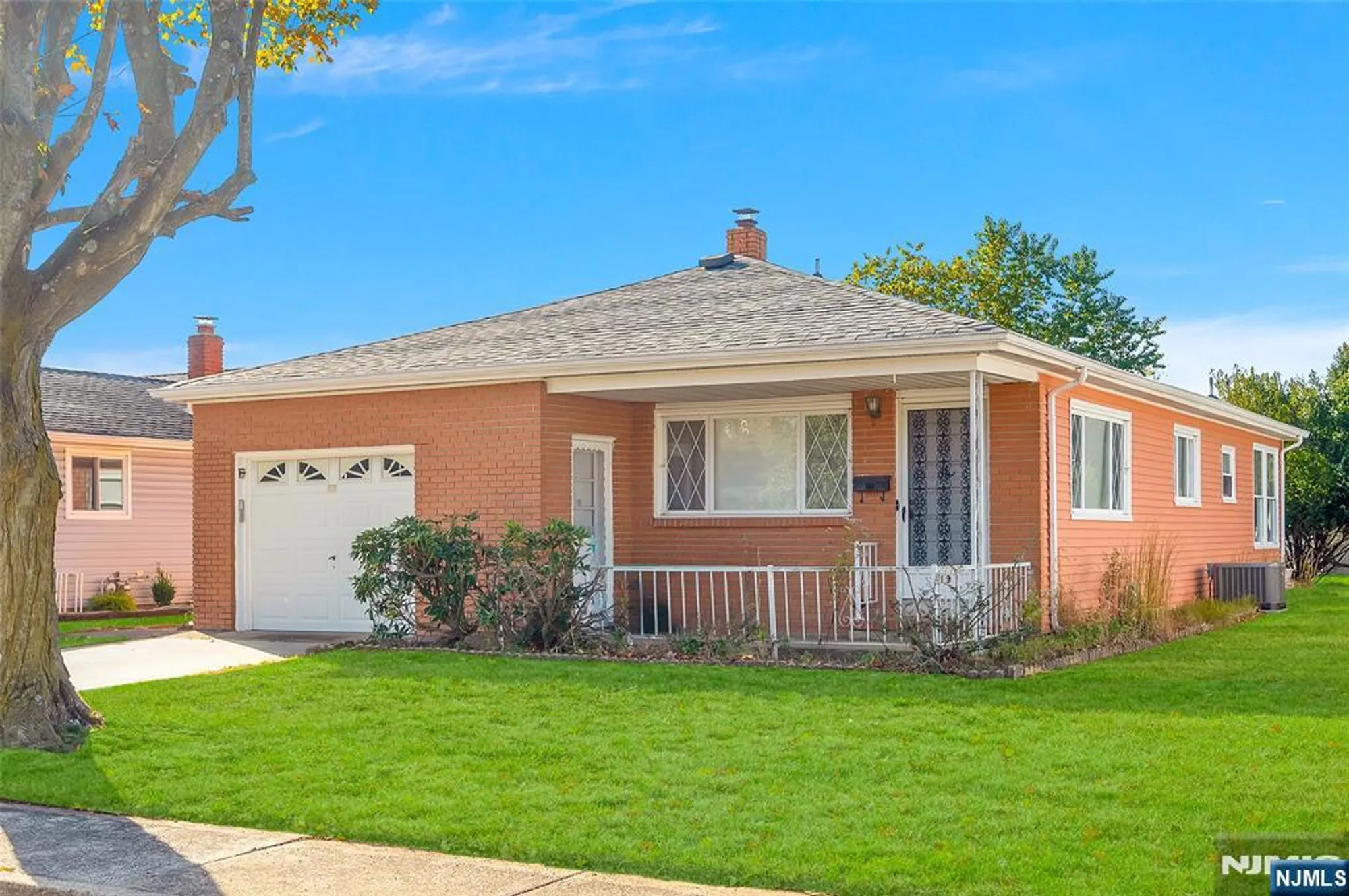 Property Slideshow image 1 of 15 | 19 georgetown dr, Toms River, NJ, 08757