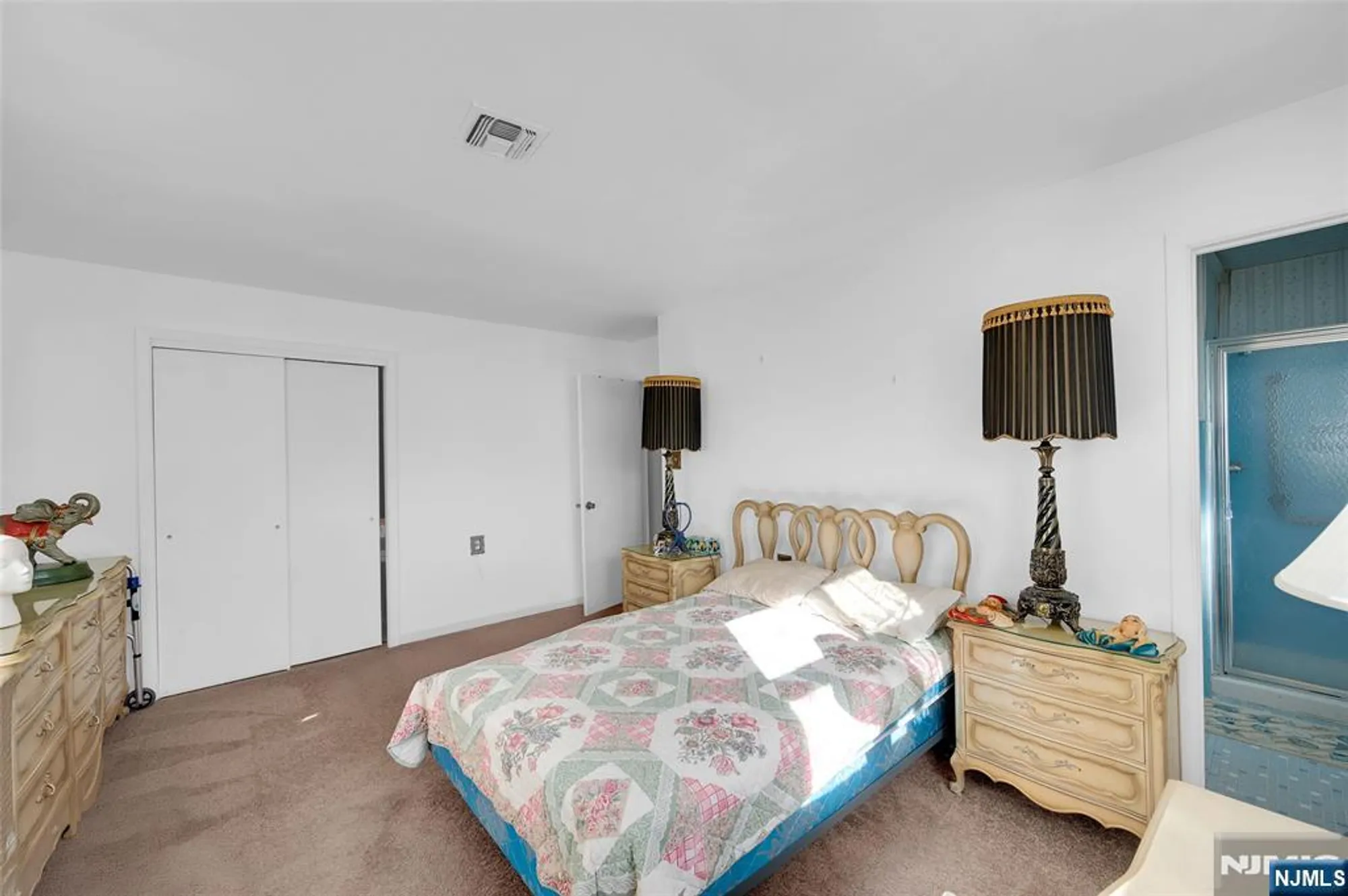 Property Slideshow image 11 of 15 | 19 georgetown dr, Toms River, NJ, 08757