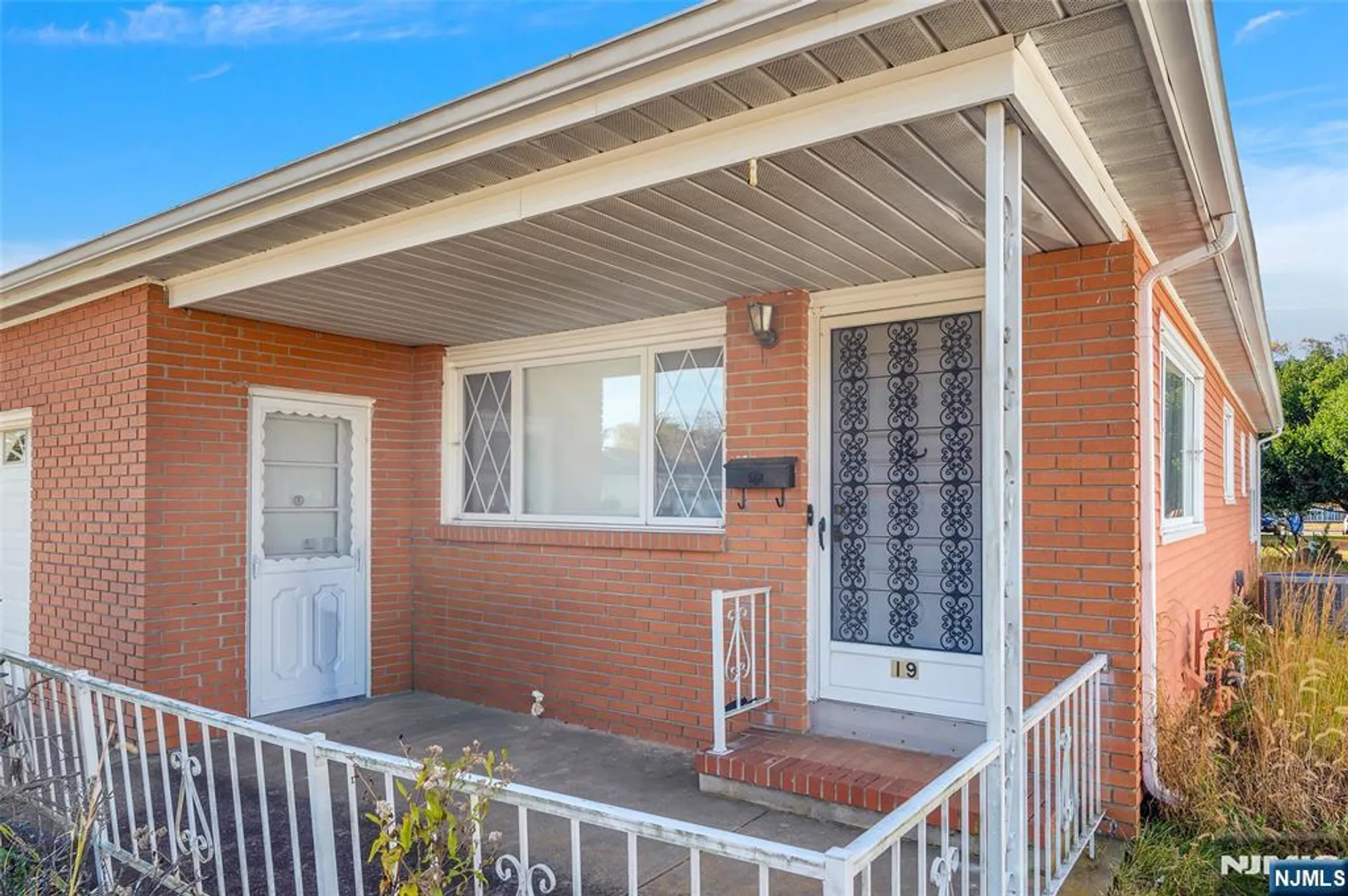 Property Slideshow image 4 of 15 | 19 georgetown dr, Toms River, NJ, 08757