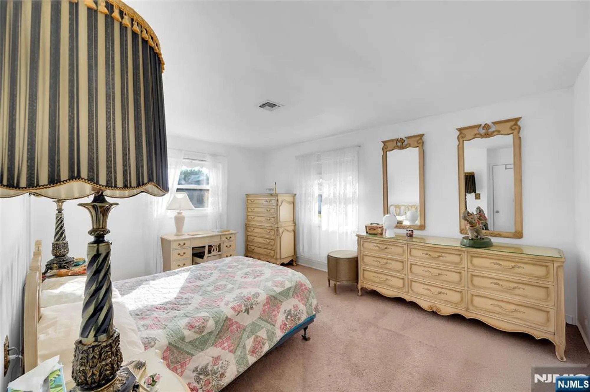 Property Slideshow image 10 of 15 | 19 georgetown dr, Toms River, NJ, 08757