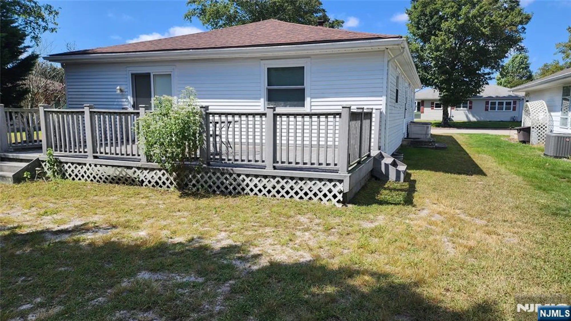 Property Slideshow image 21 of 26 | 151 guadeloupe dr, Toms River, NJ, 08757