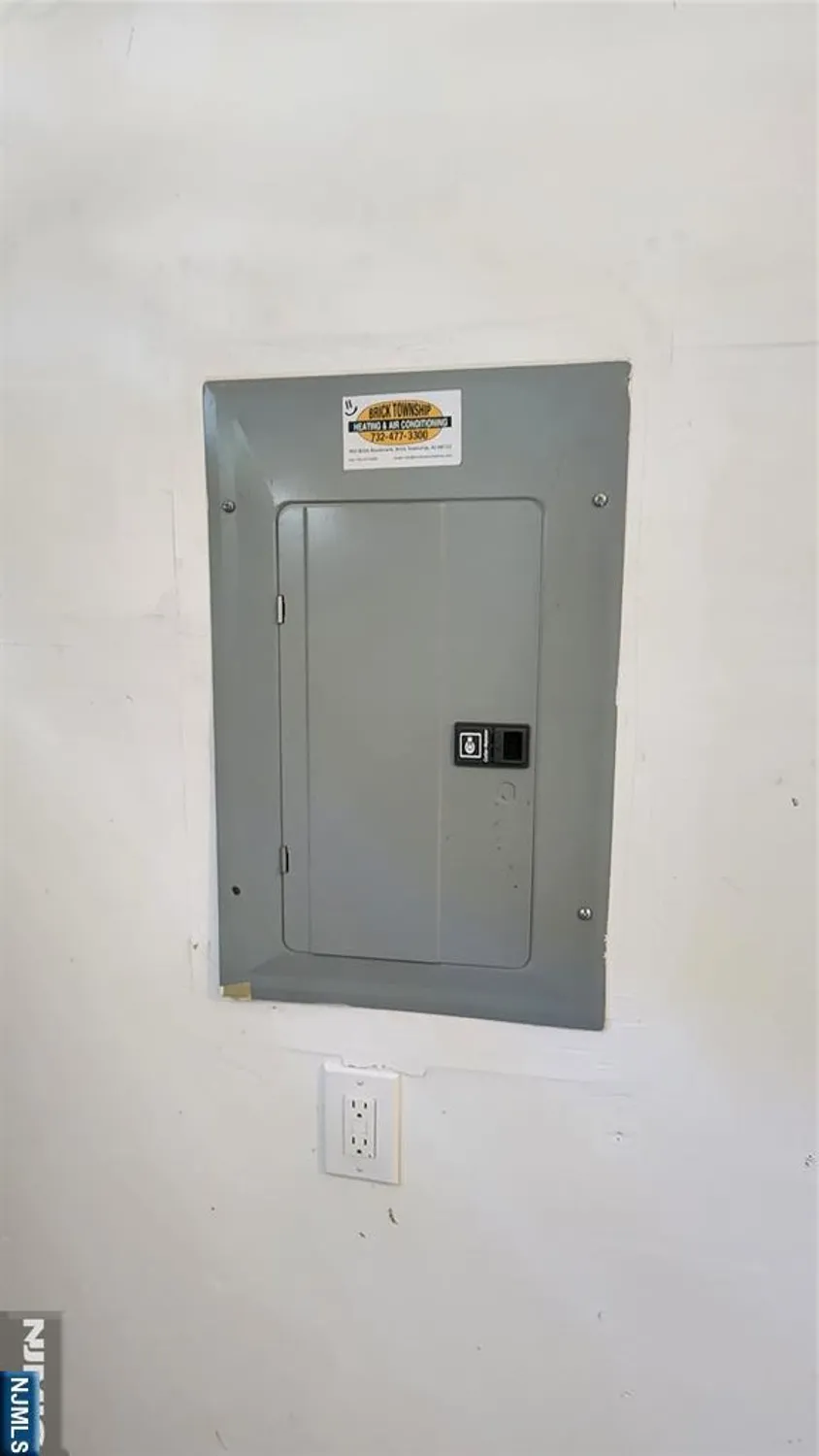 Property Slideshow image 25 of 26 | 151 guadeloupe dr, Toms River, NJ, 08757