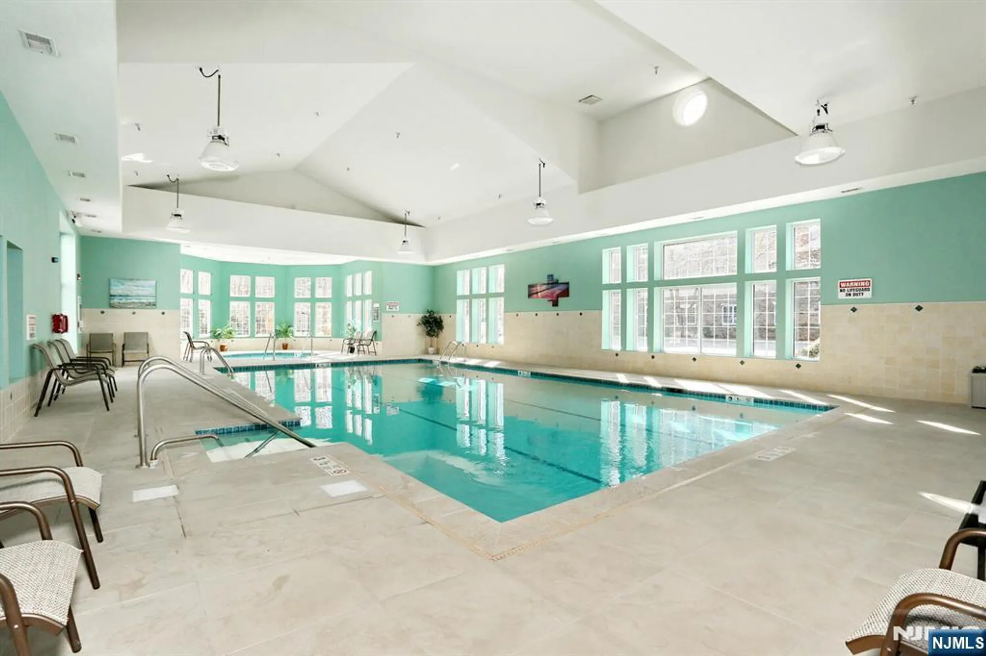 Property Slideshow image 38 of 45 | 10203 warrens way w/deeded garage, Wanaque, NJ, 07465