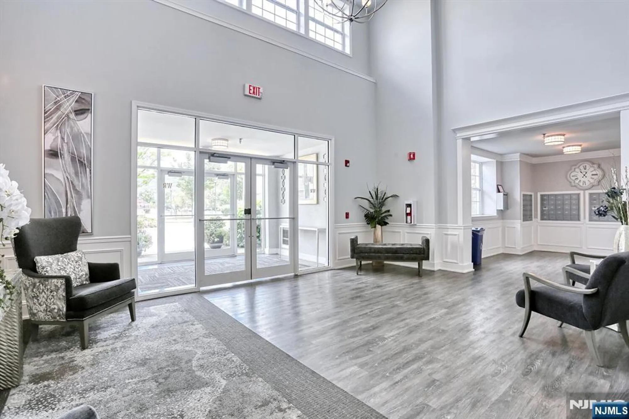 Property Slideshow image 5 of 45 | 10203 warrens way w/deeded garage, Wanaque, NJ, 07465