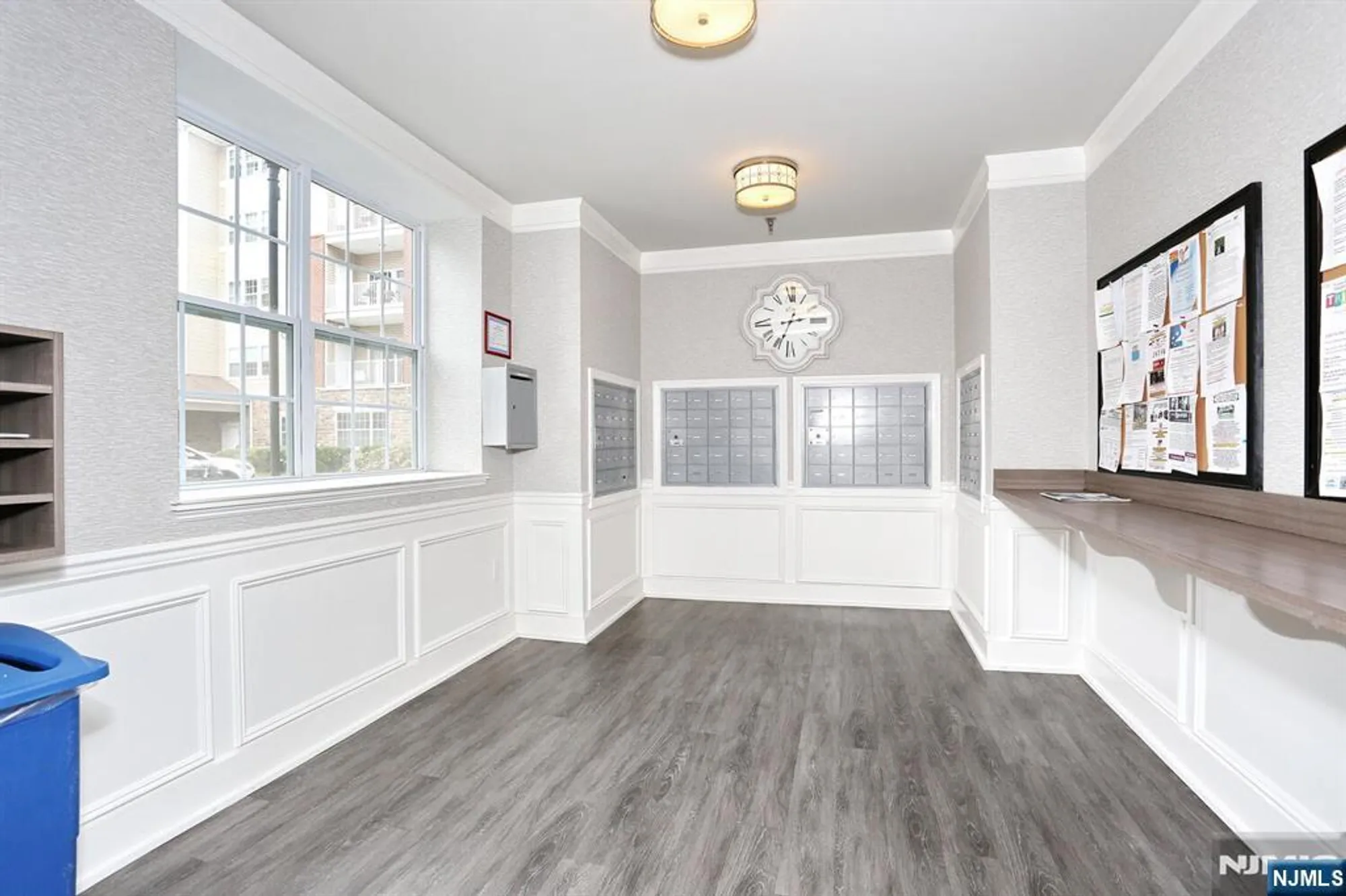 Property Slideshow image 6 of 45 | 10203 warrens way w/deeded garage, Wanaque, NJ, 07465