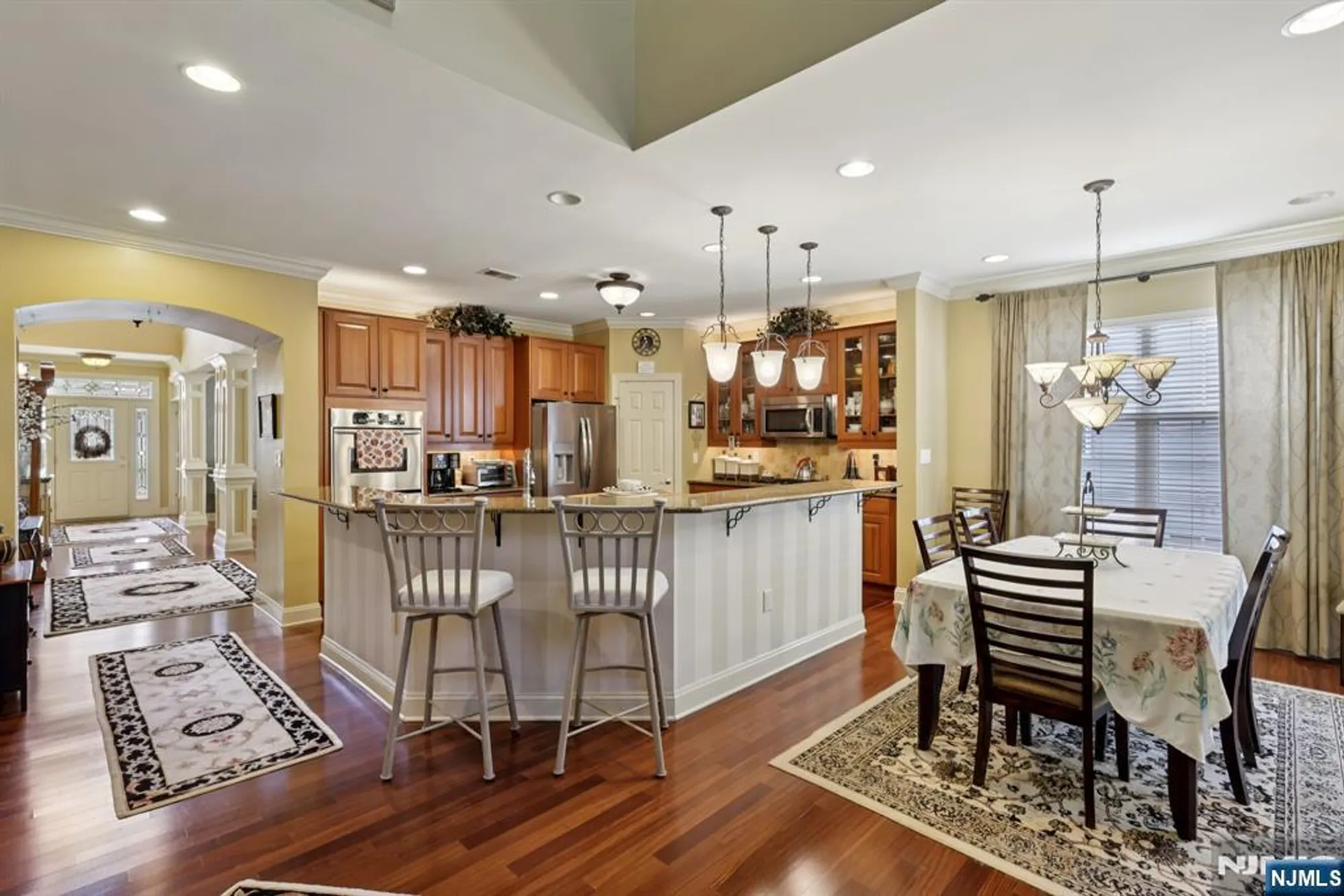Property Slideshow image 19 of 50 | 33 sedona blvd, Hamilton, NJ, 08691