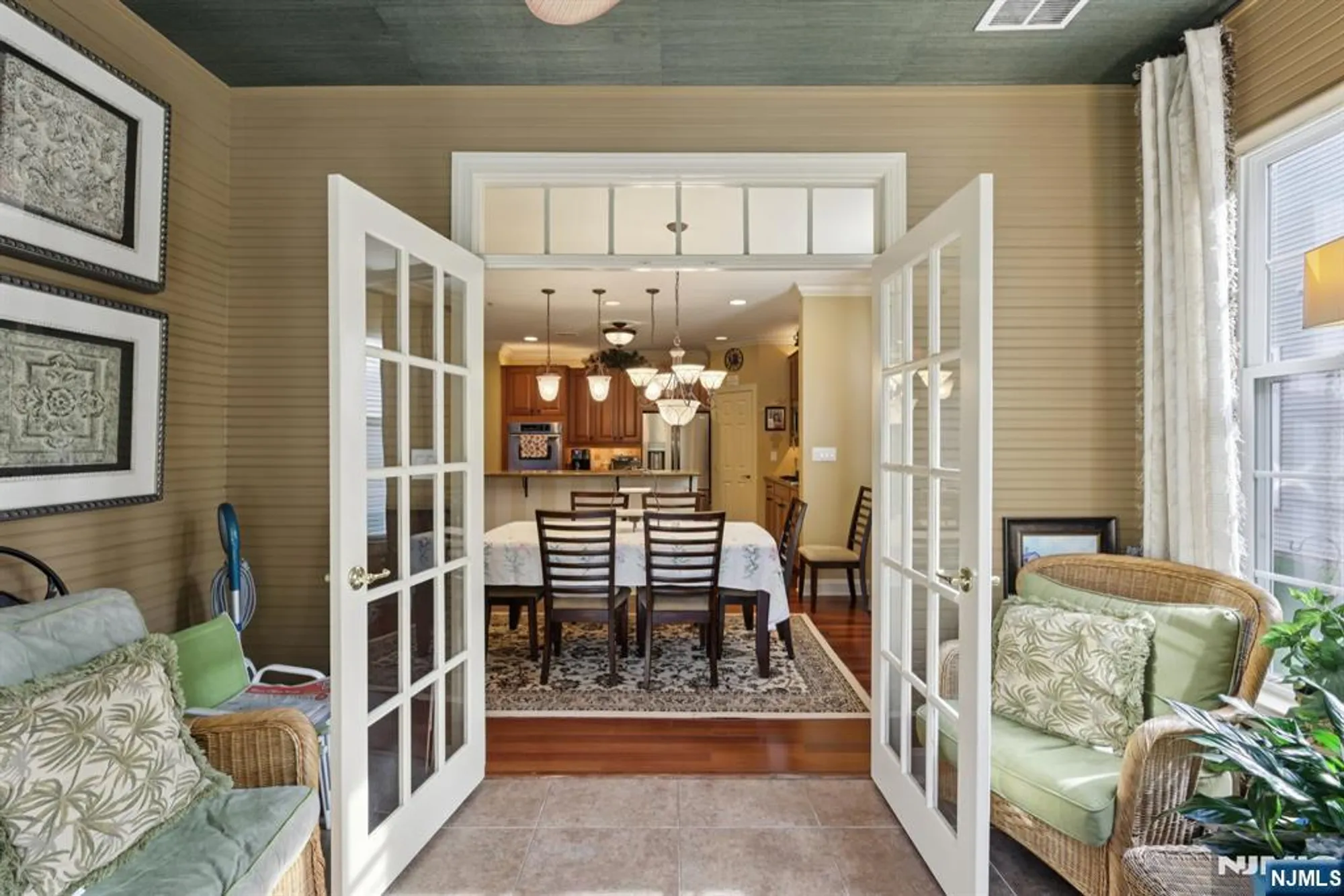 Property Slideshow image 26 of 50 | 33 sedona blvd, Hamilton, NJ, 08691