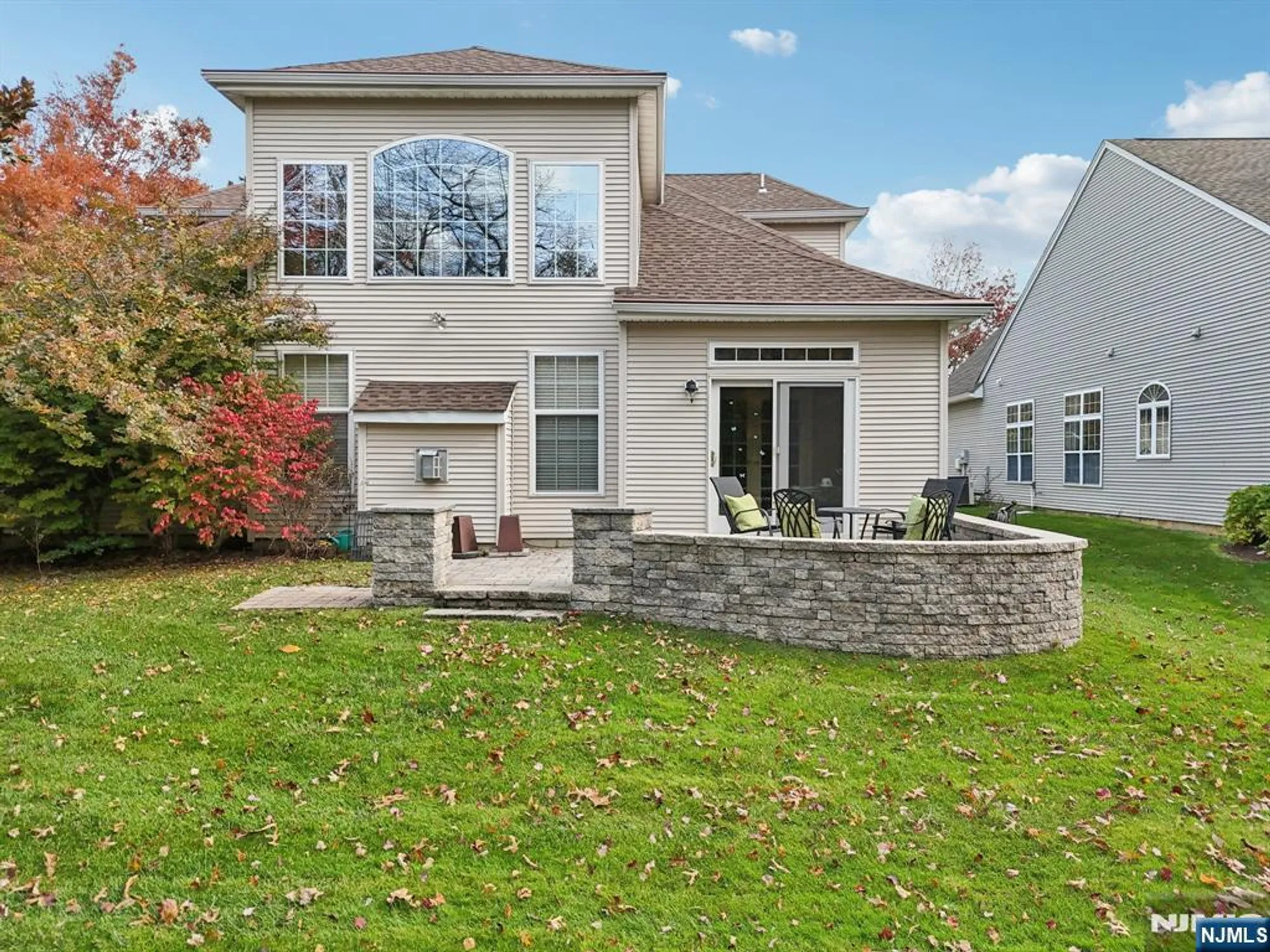 Property Slideshow image 42 of 50 | 33 sedona blvd, Hamilton, NJ, 08691