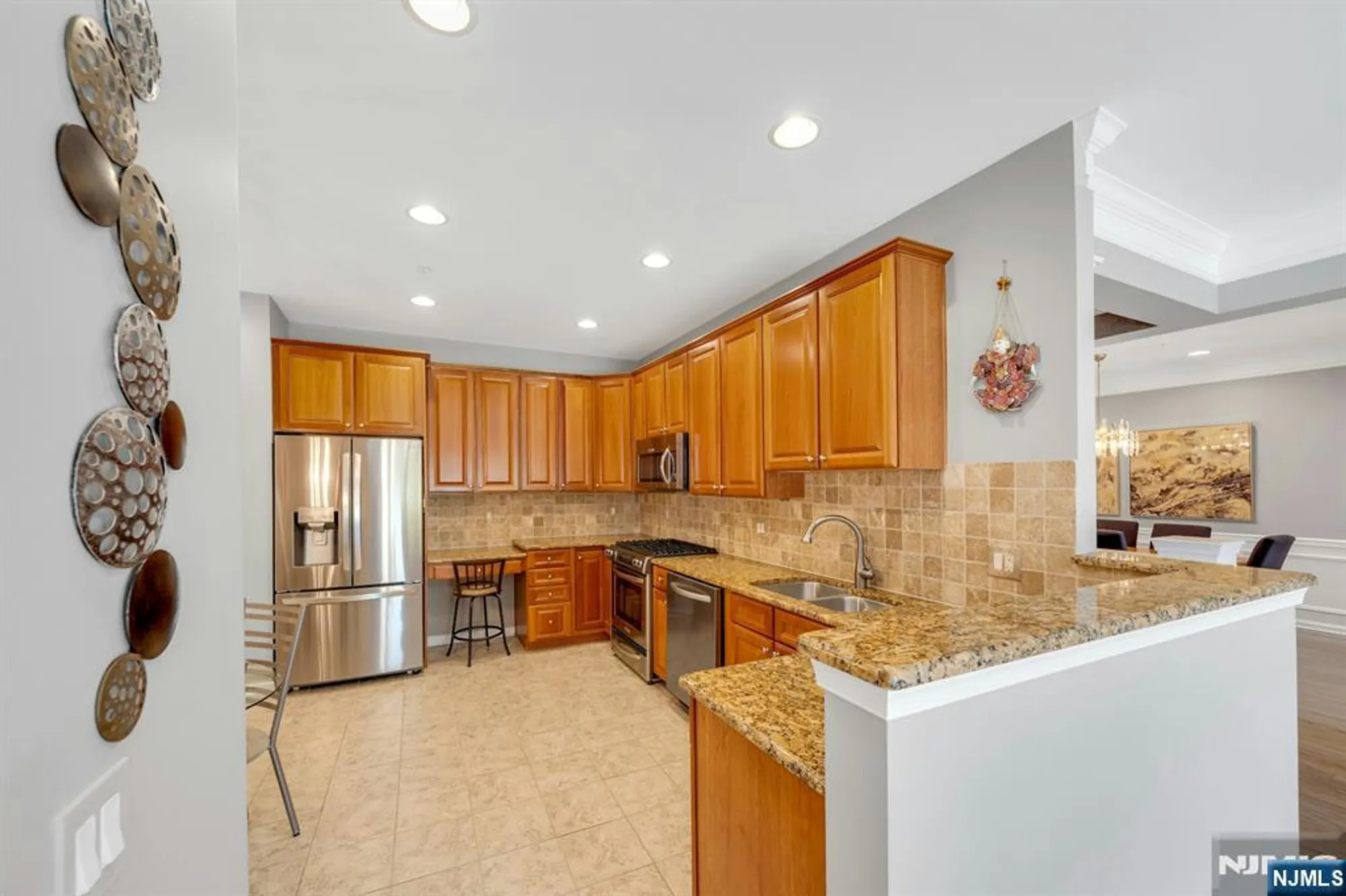Property Slideshow image 22 of 40 | 1319 warrens way, Wanaque, NJ, 07465