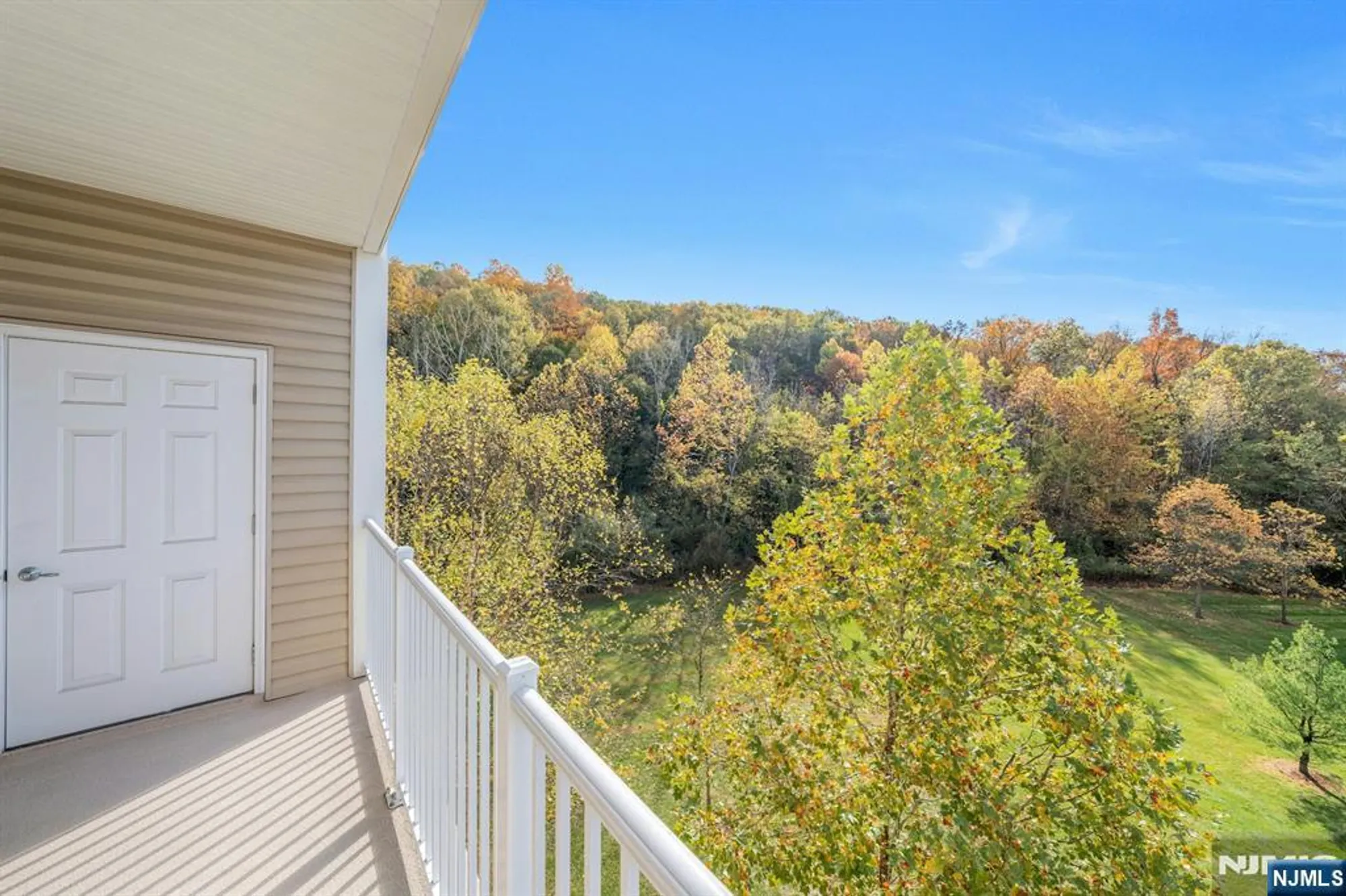 Property Slideshow image 31 of 40 | 1319 warrens way, Wanaque, NJ, 07465