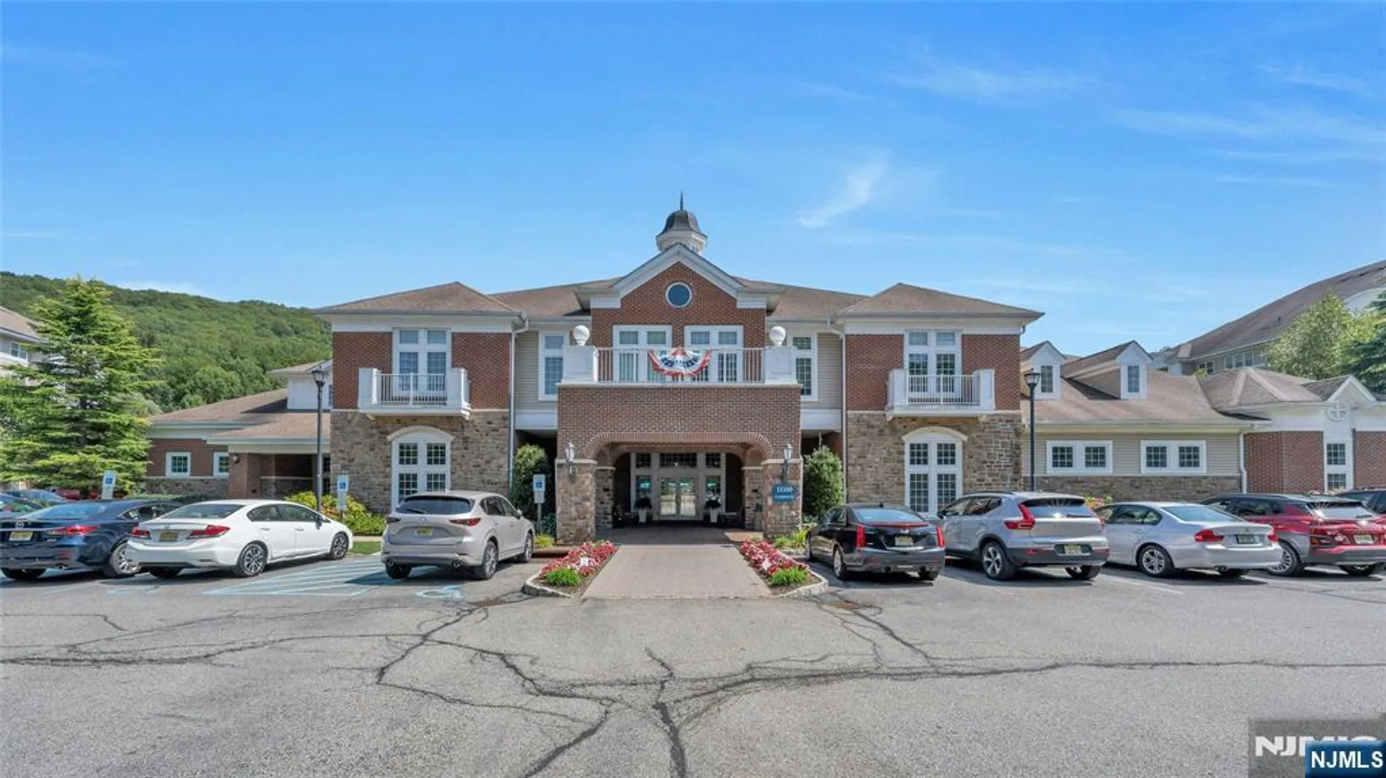 Property Slideshow image 32 of 40 | 1319 warrens way, Wanaque, NJ, 07465