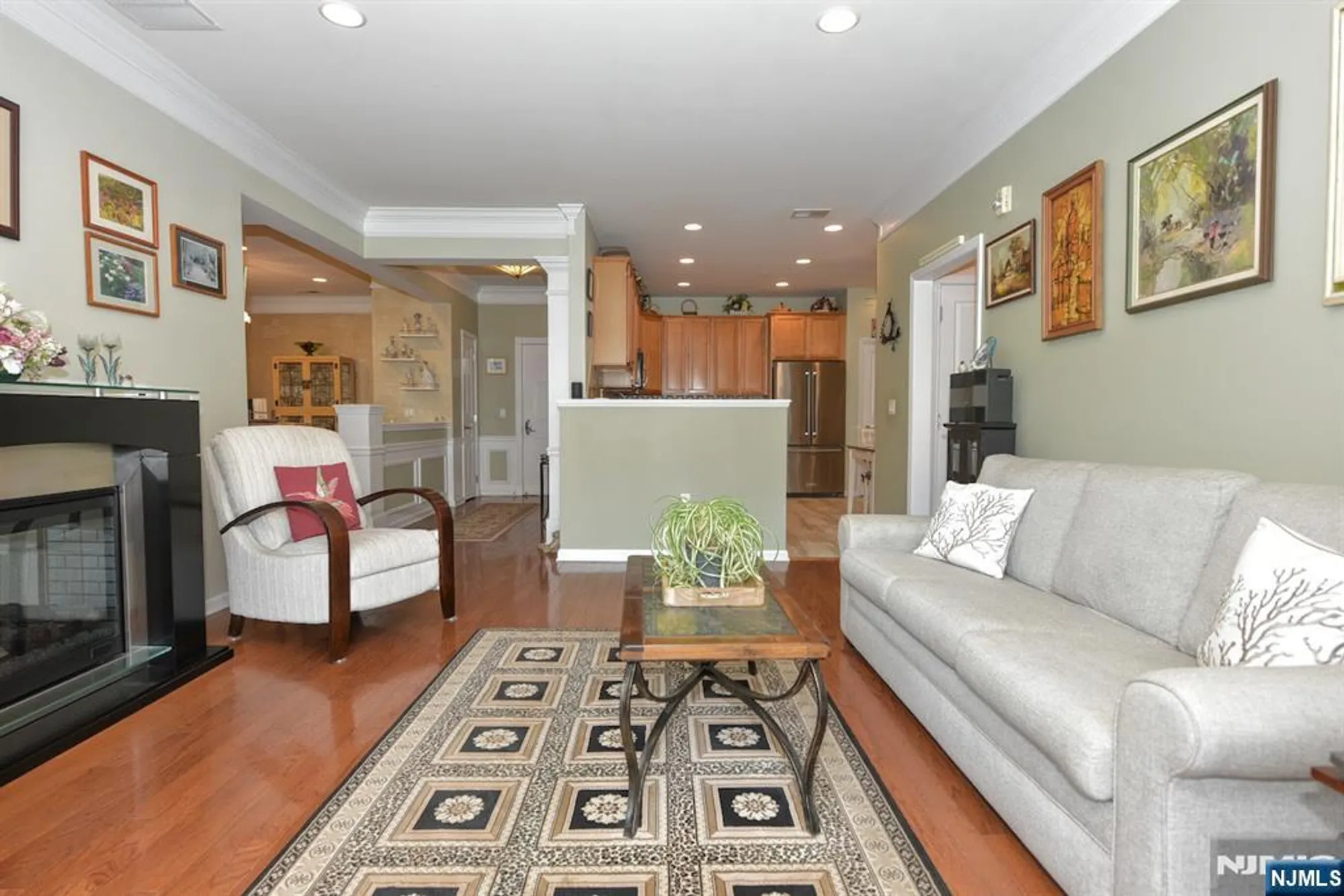 Property Slideshow image 16 of 23 | 4202 warrens way # 202, Wanaque, NJ, 07465