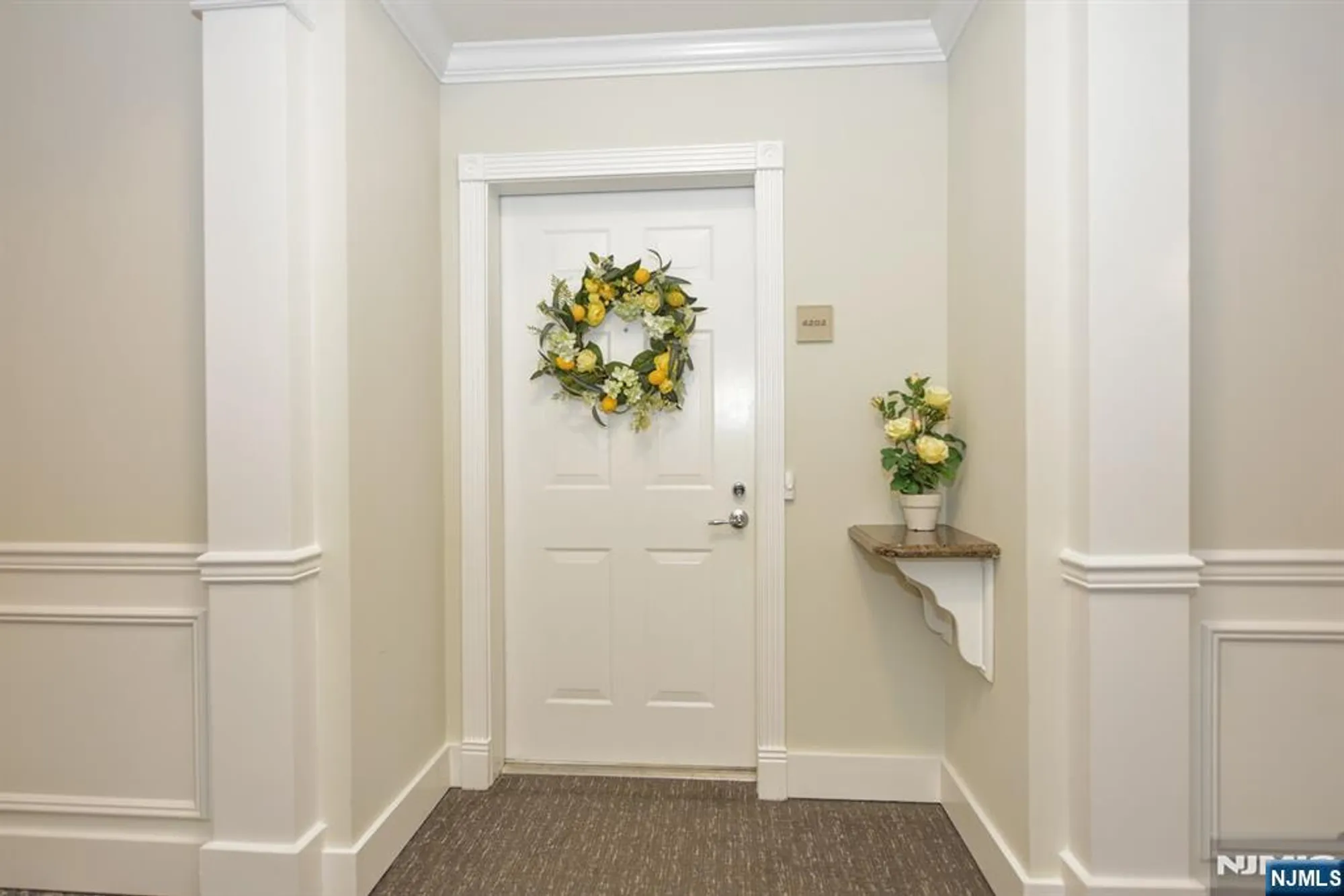 Property Slideshow image 18 of 23 | 4202 warrens way # 202, Wanaque, NJ, 07465