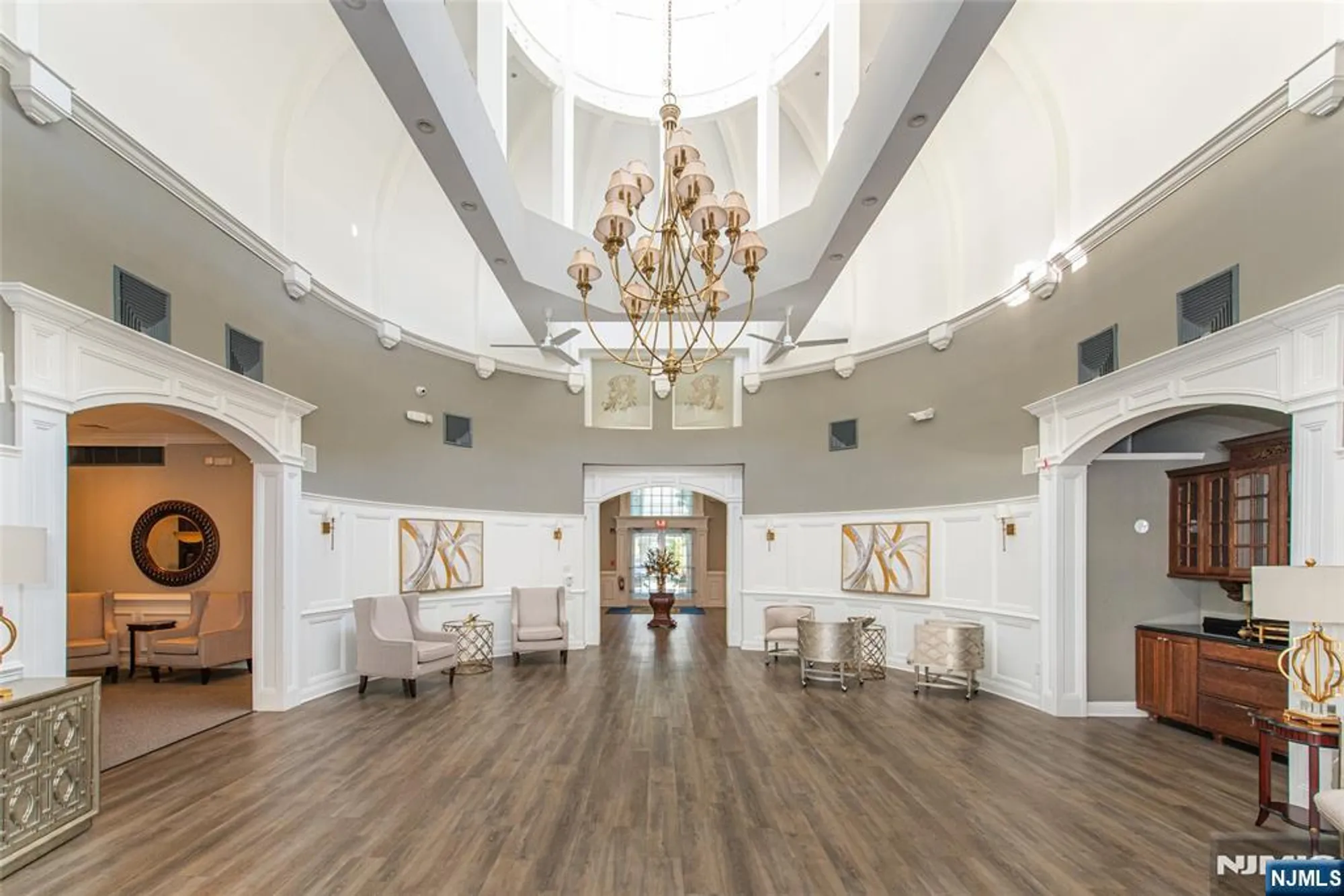 Property Slideshow image 26 of 34 | 6102 harcourt rd # 519, Clifton, NJ, 07013