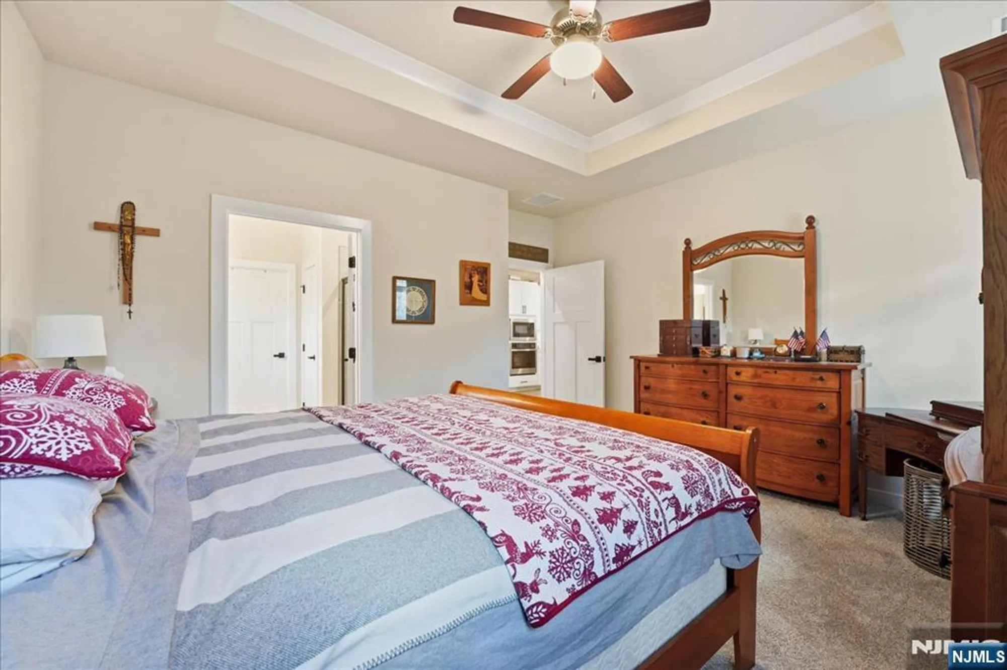 Property Slideshow image 29 of 48 | 5 thomas knoll blvd, Port Murray, NJ, 07865