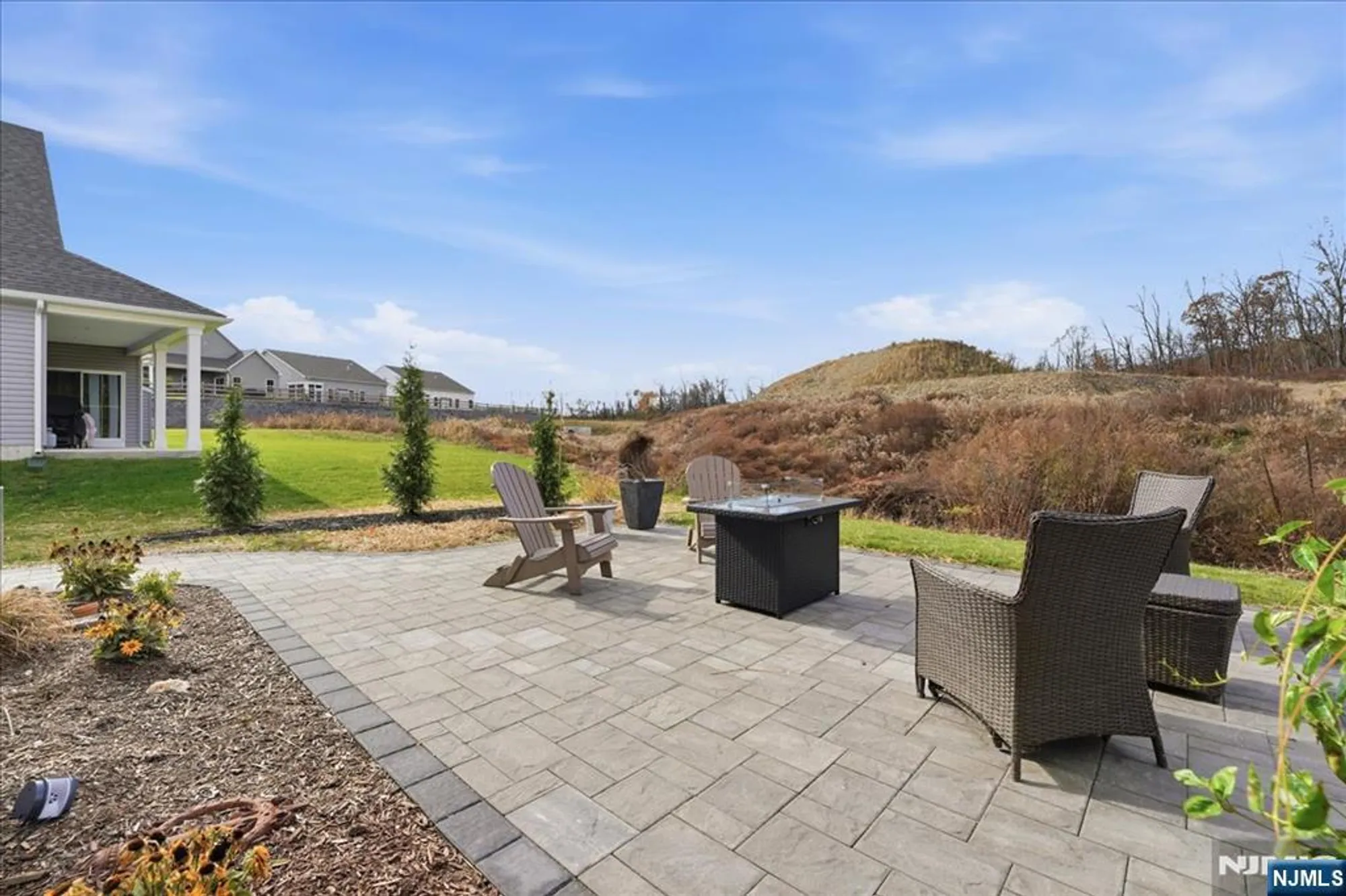 Property Slideshow image 42 of 48 | 5 thomas knoll blvd, Port Murray, NJ, 07865