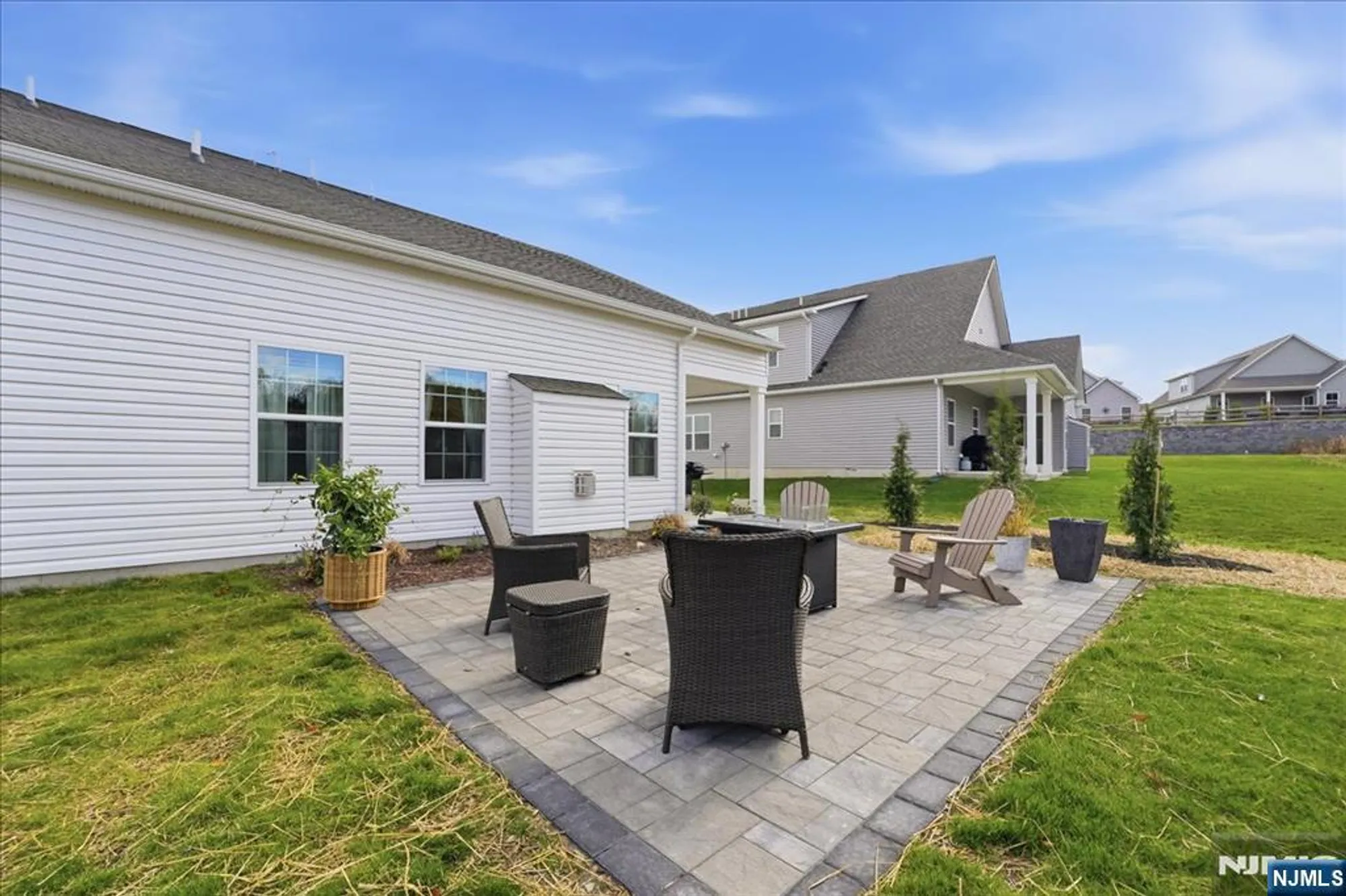 Property Slideshow image 43 of 48 | 5 thomas knoll blvd, Port Murray, NJ, 07865