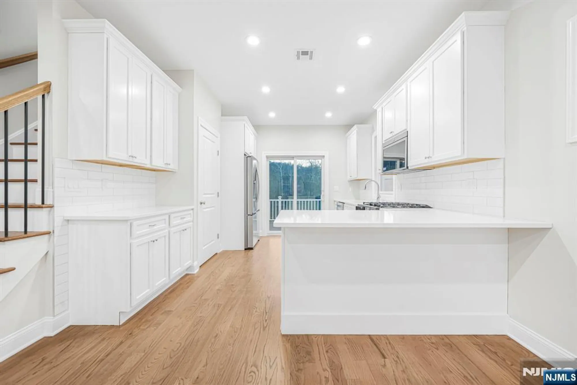 Property Slideshow image 3 of 28 | 18 birdie ln, Boonton Twp, NJ, 07005