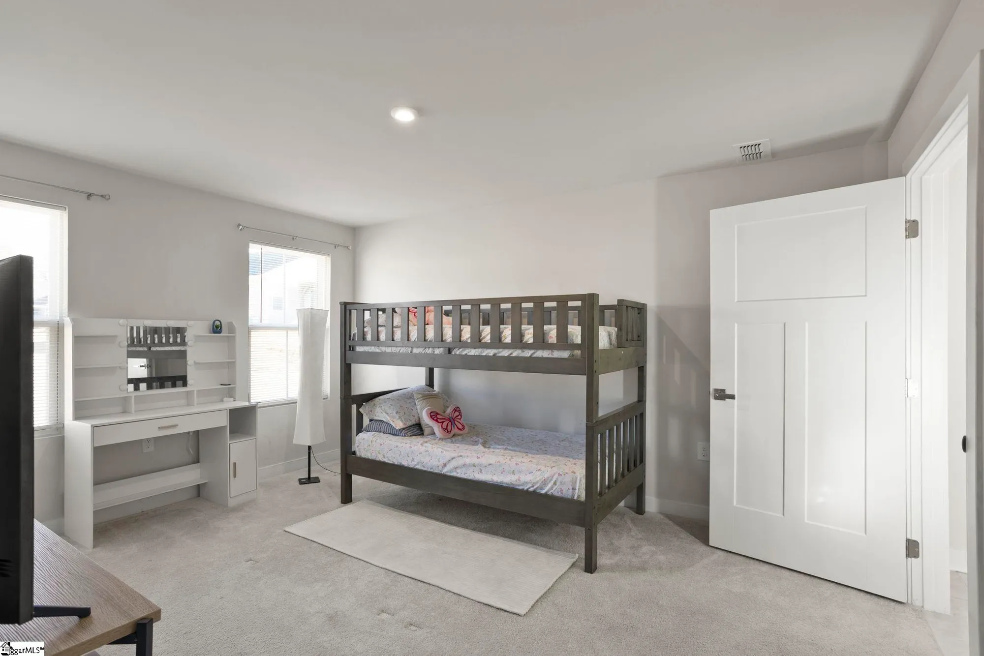 Property Slideshow image 20 of 26 | 934 blue willow ct, Spartanburg, SC, 29302