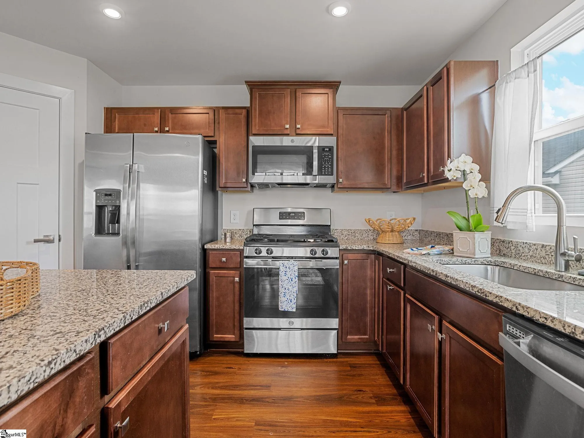 Property Slideshow image 12 of 30 | 514 olivia springs dr, Spartanburg, SC, 29302