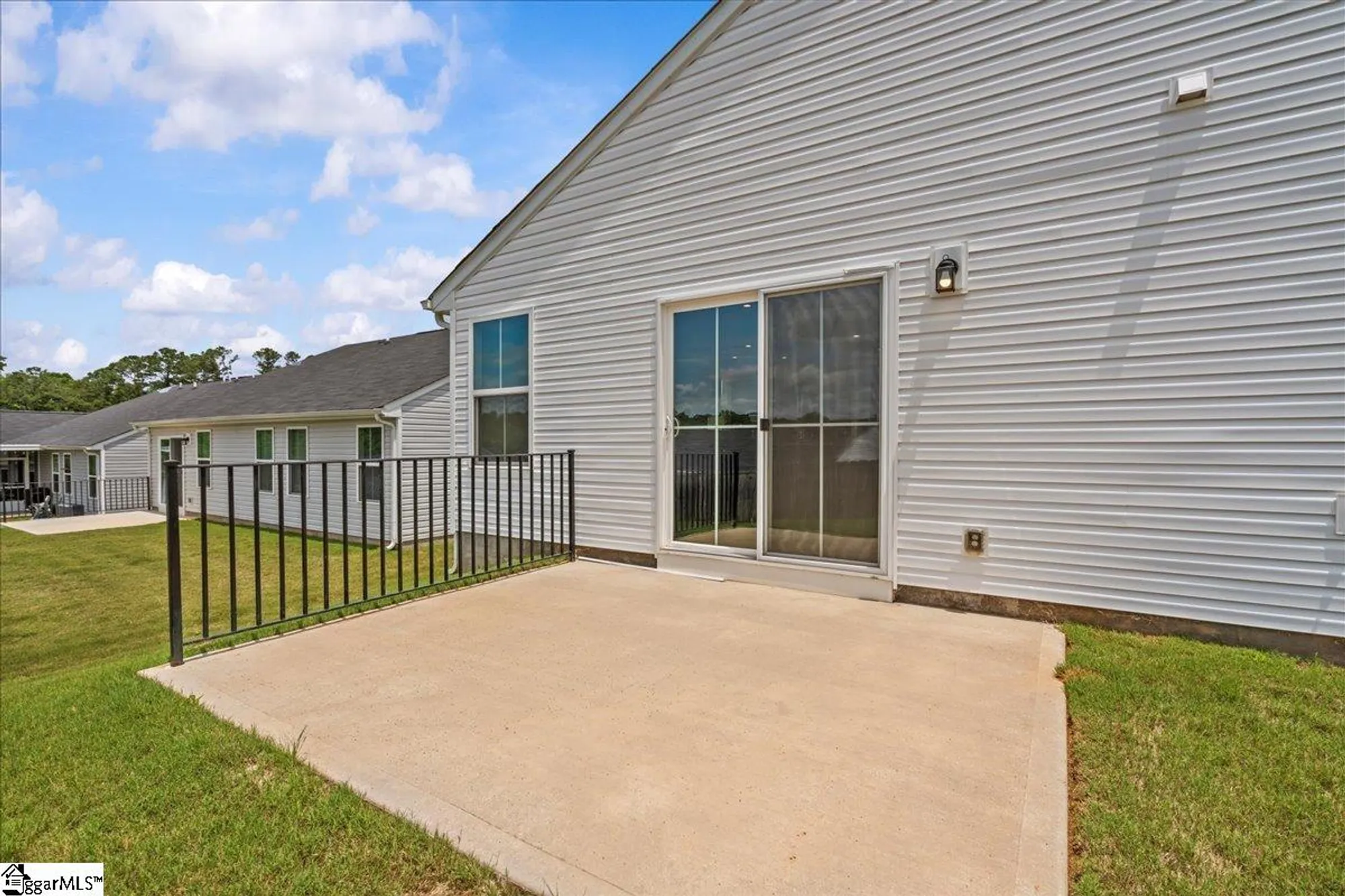 Property Slideshow image 23 of 33 | 917 blue willow ct, Spartanburg, SC, 29302