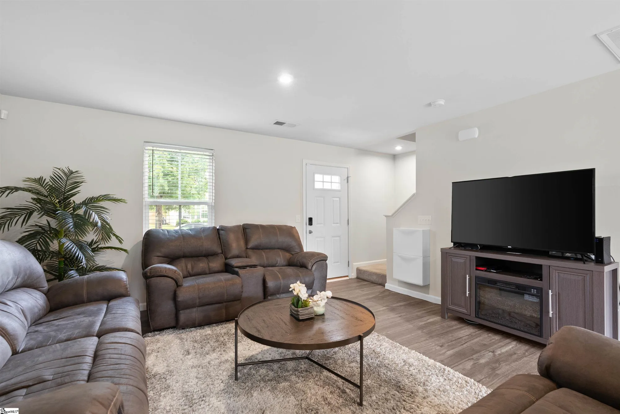 Property Slideshow image 9 of 28 | 307 maplestead farms ct, Greenville, SC, 29617