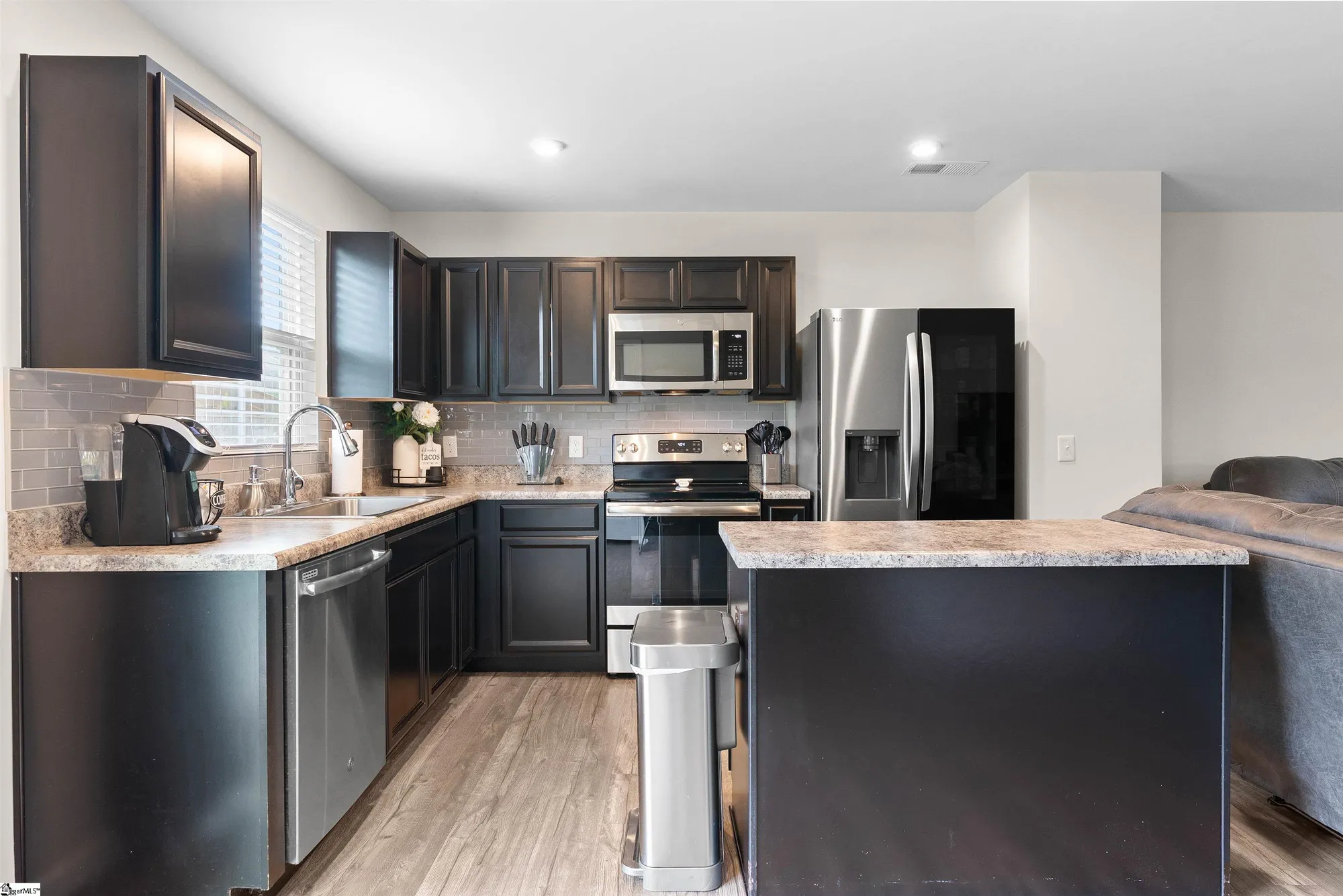 Property Slideshow image 10 of 28 | 307 maplestead farms ct, Greenville, SC, 29617