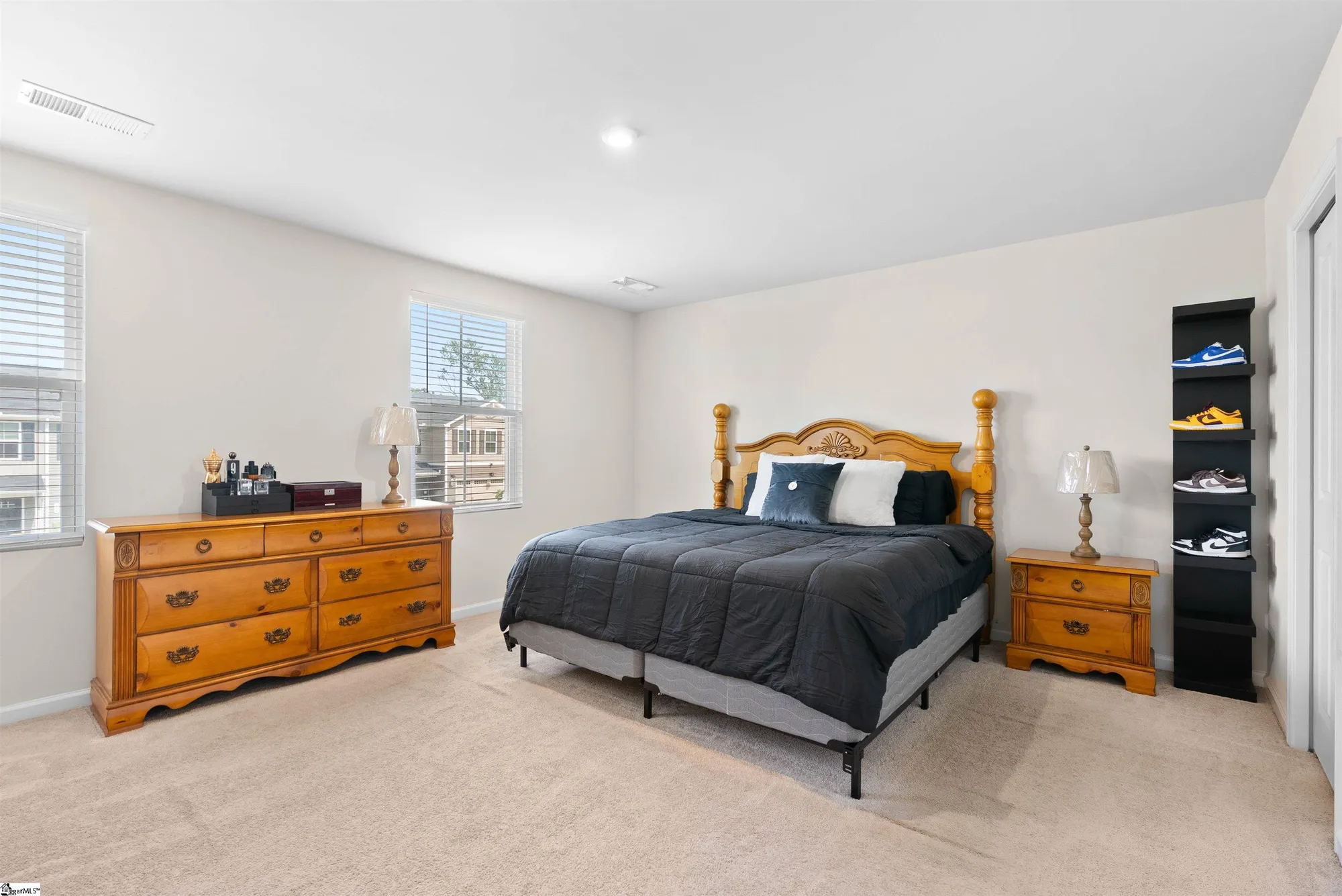 Property Slideshow image 15 of 28 | 307 maplestead farms ct, Greenville, SC, 29617